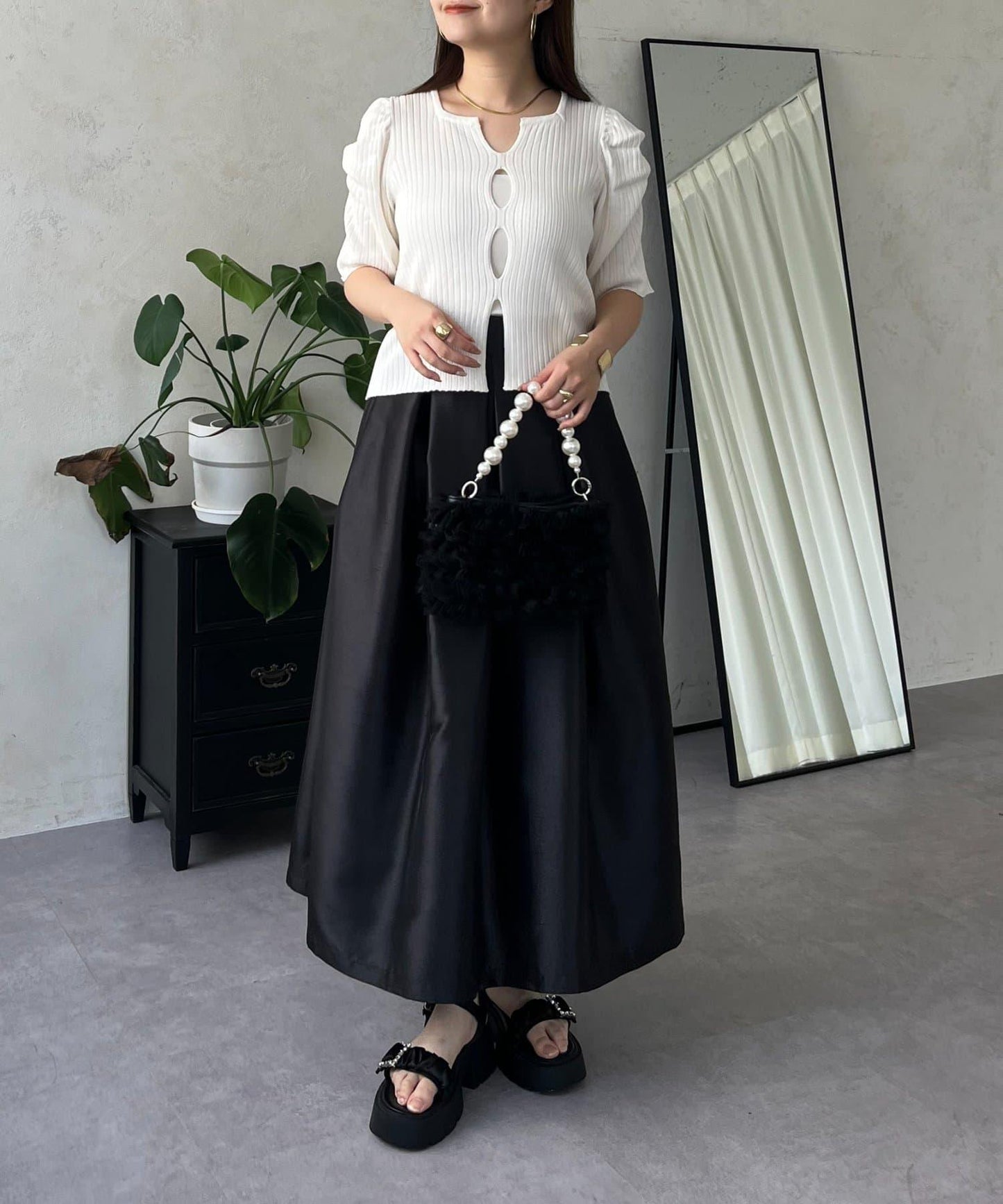 泡泡袖前開口條紋針織衫