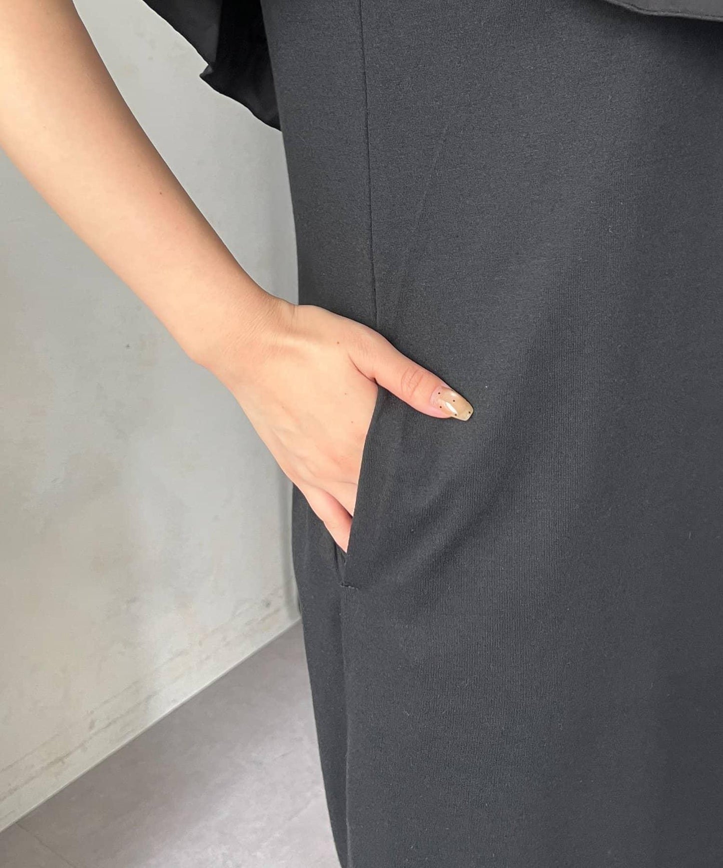 斜紋飾邊對接連衣裙