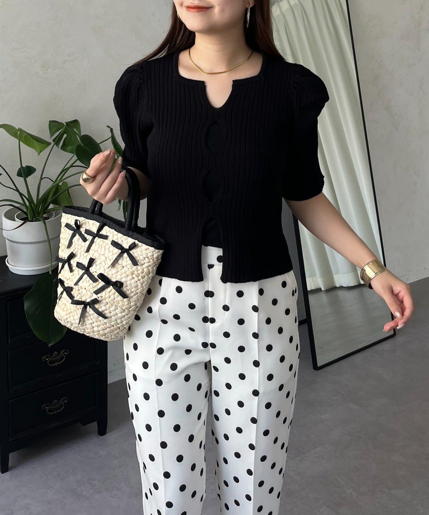 泡泡袖前開口條紋針織衫