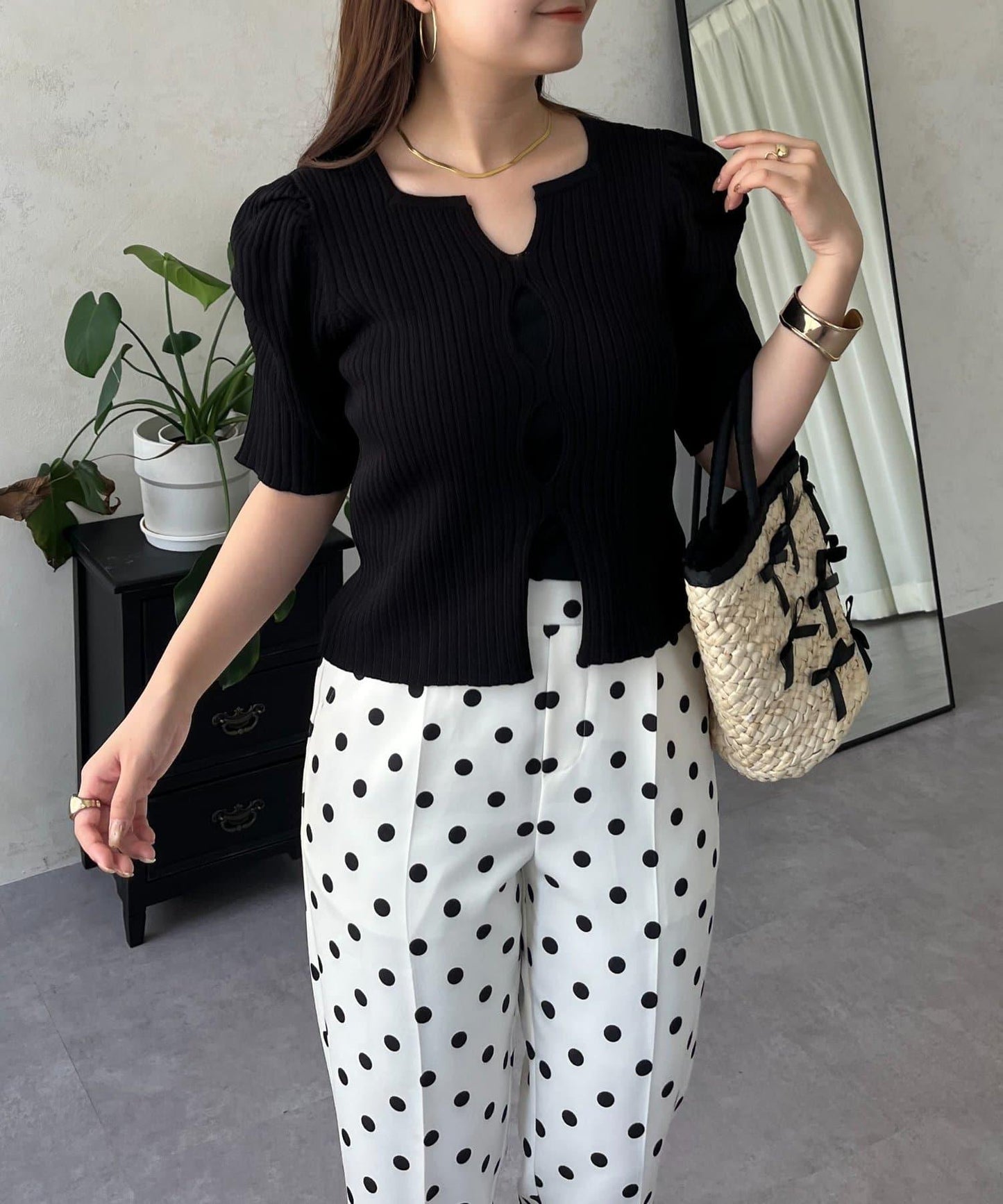 泡泡袖前開口條紋針織衫