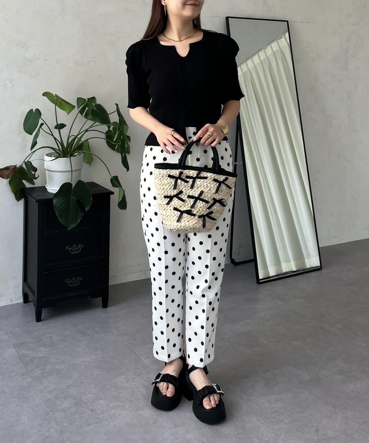 泡泡袖前開口條紋針織衫