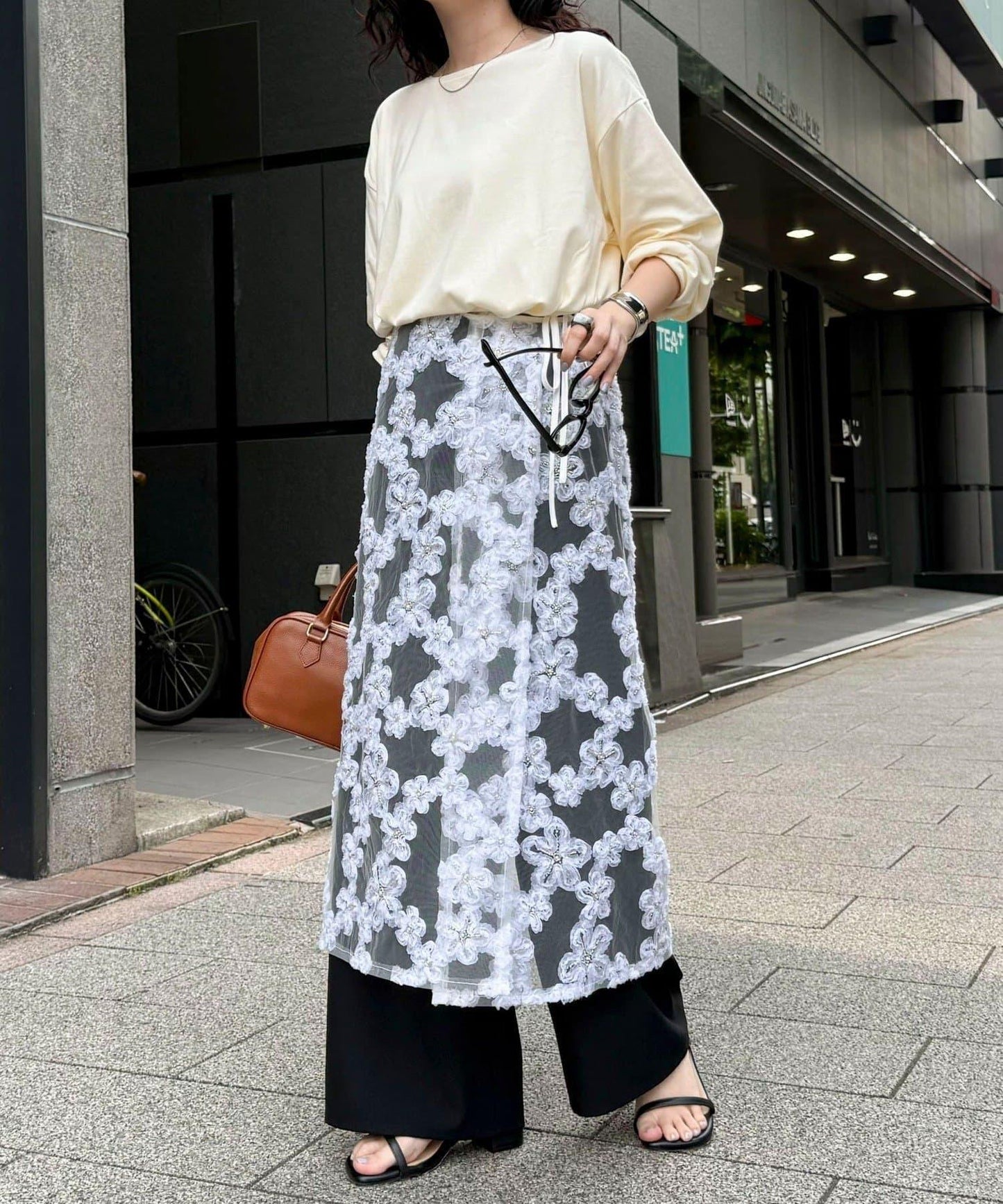 フラワーモチーフレイヤードスカート