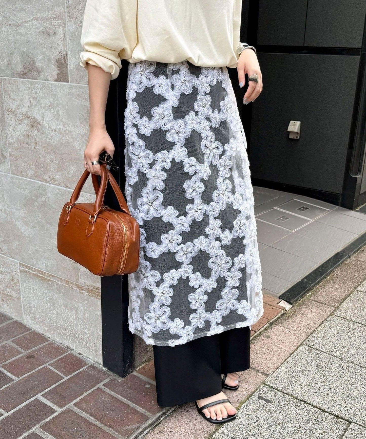 フラワーモチーフレイヤードスカート