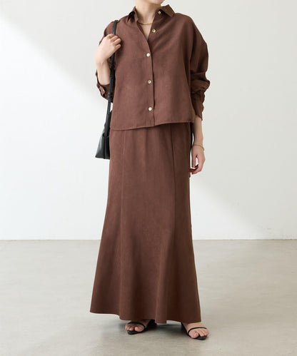 【デザインを変えられる】スエードタッチバックロングシャツ/カセット服