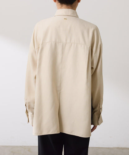 【デザインを変えられる】スエードタッチバックロングシャツ/カセット服