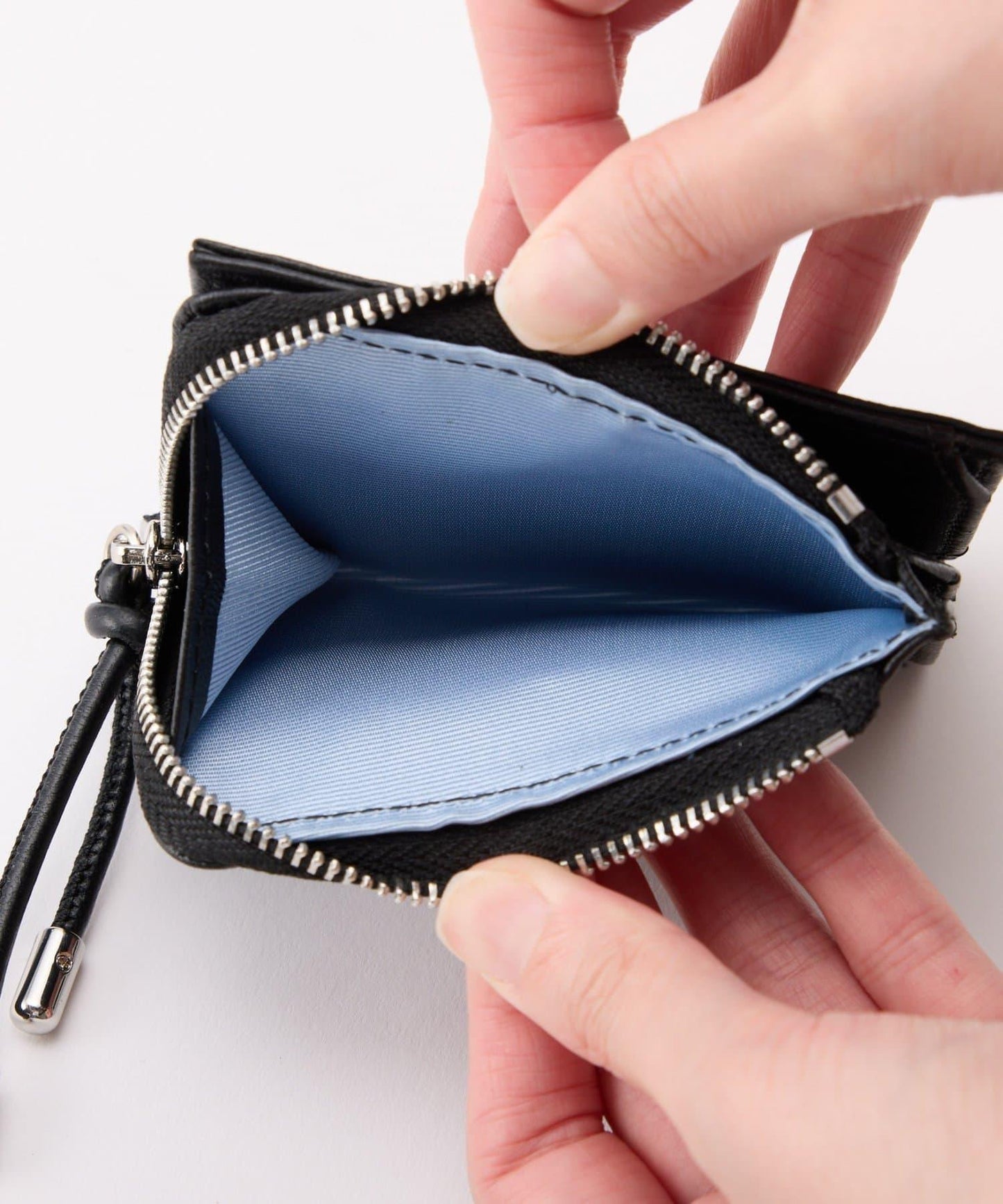 【PAPILLONNER/パピヨネ】スリムレザーサイフ