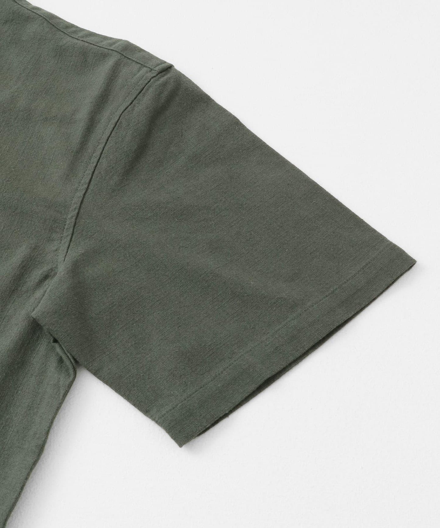 乾爽觸感套頭短袖襯衫