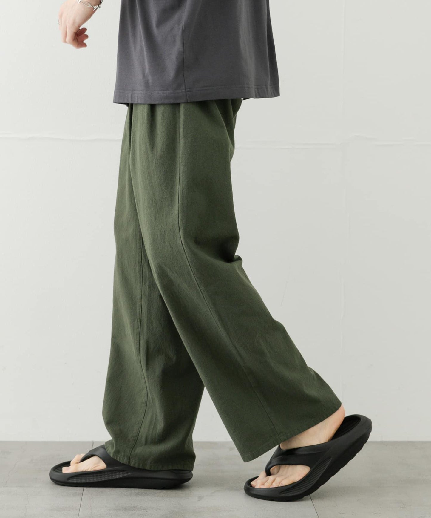 乾爽觸感寬鬆長褲