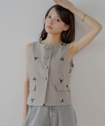 Chico 花卉刺繡無袖馬甲