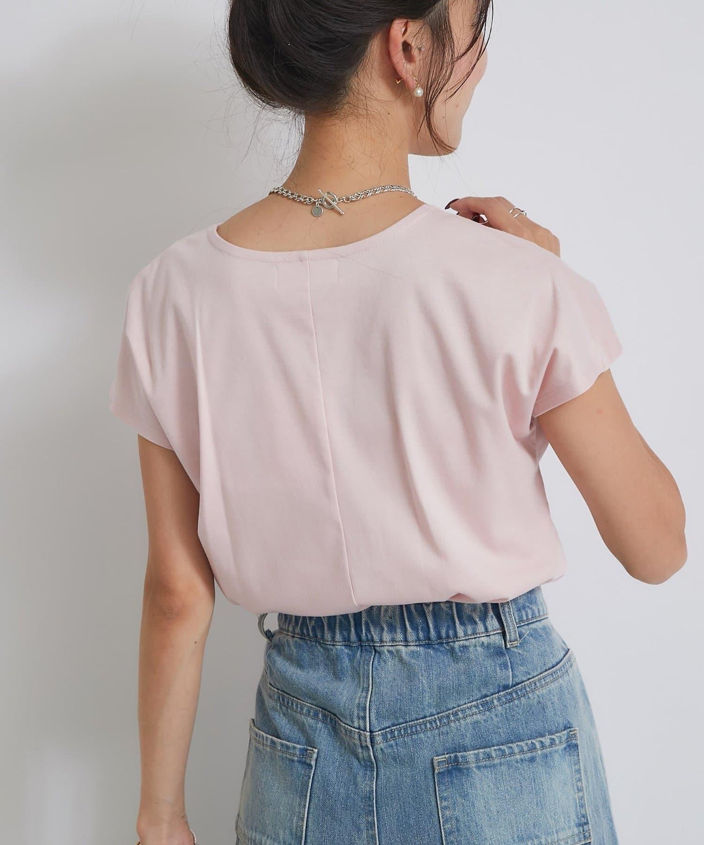 La boutique BonBon 法式V領T恤