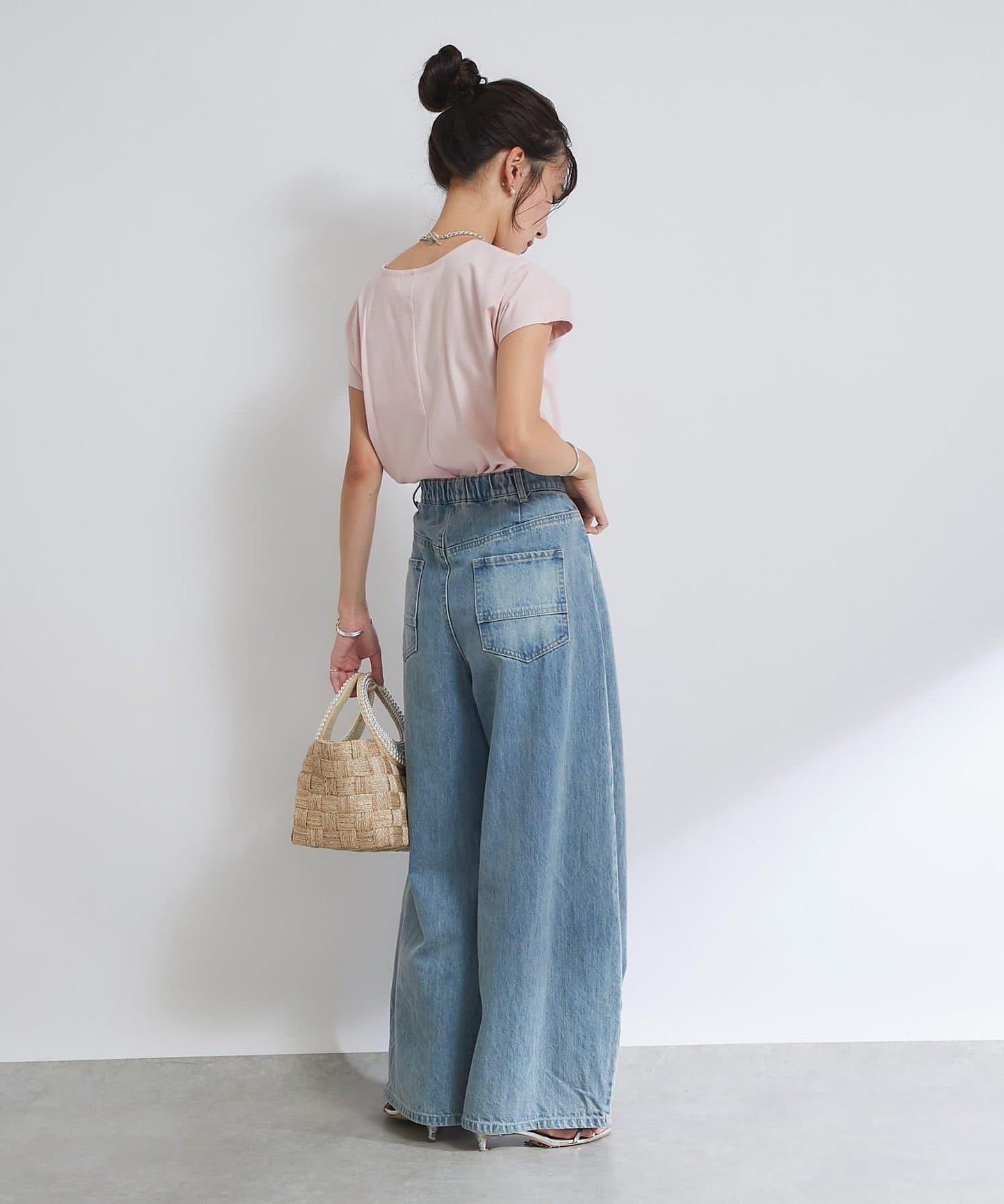 La boutique BonBon 法式V領T恤