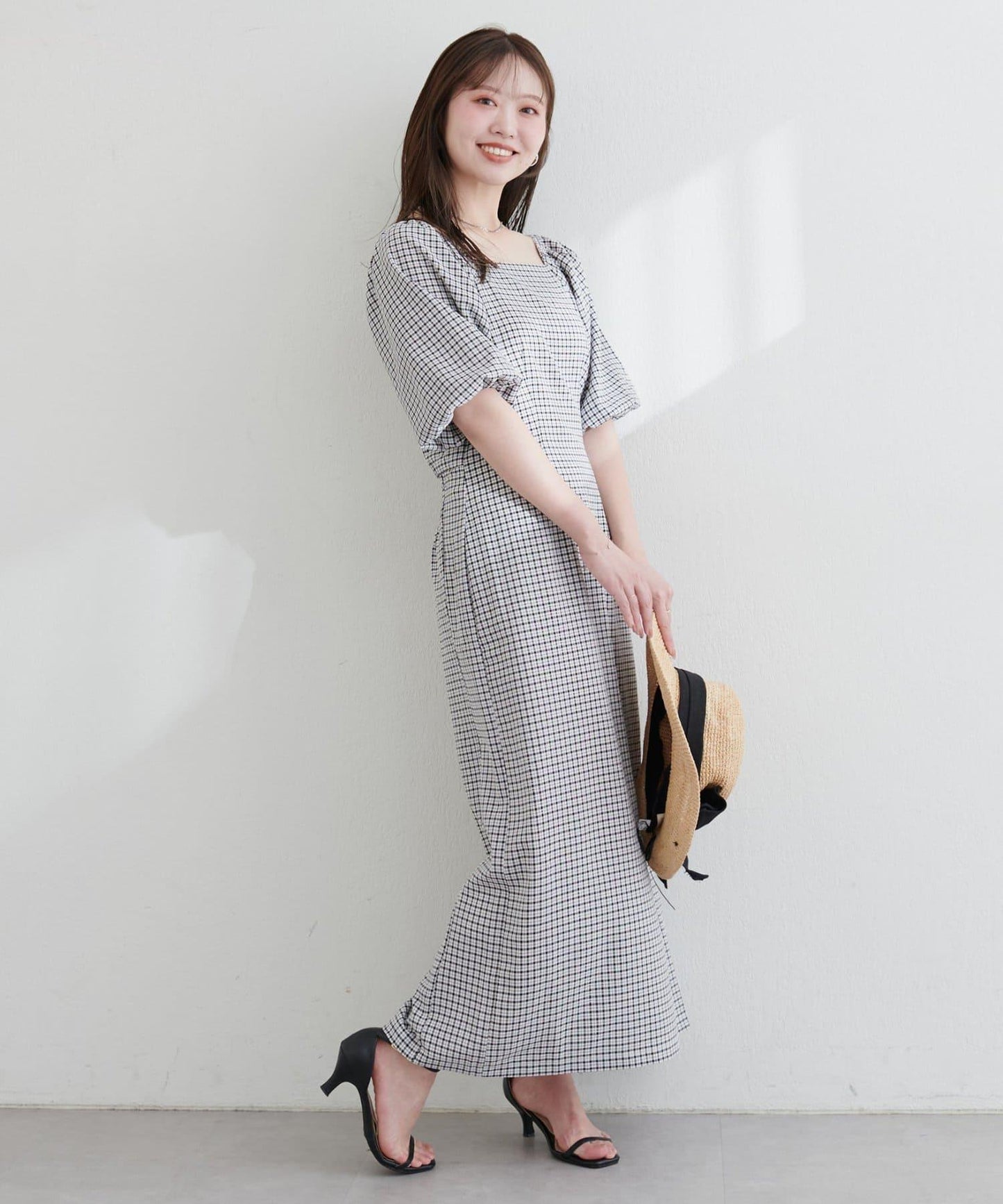 【ako】波浪格紋袖子蓬鬆連衣裙