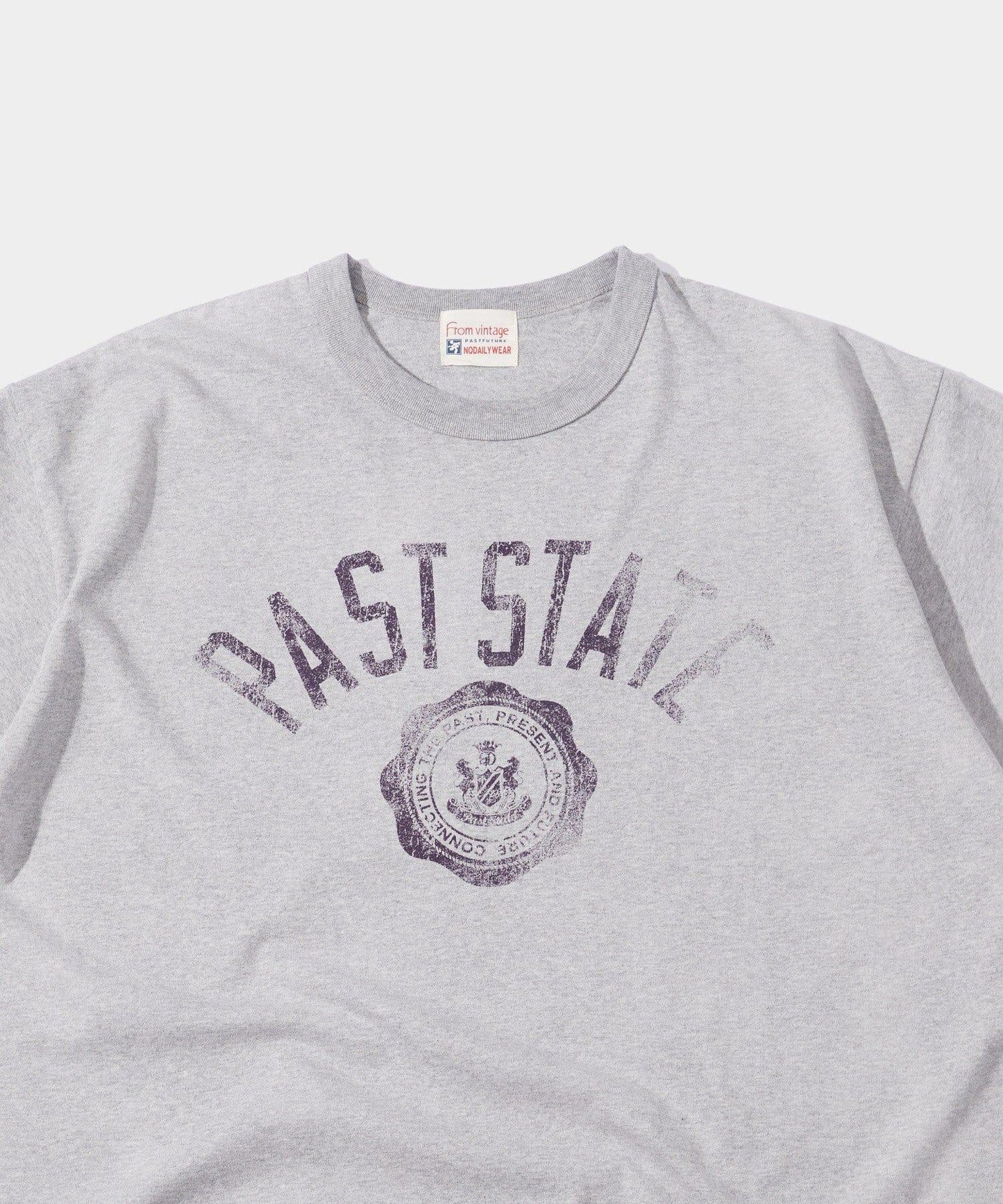 【來自復古風】錯誤大學T恤