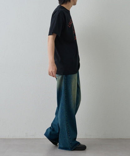 簡約大學印花T恤