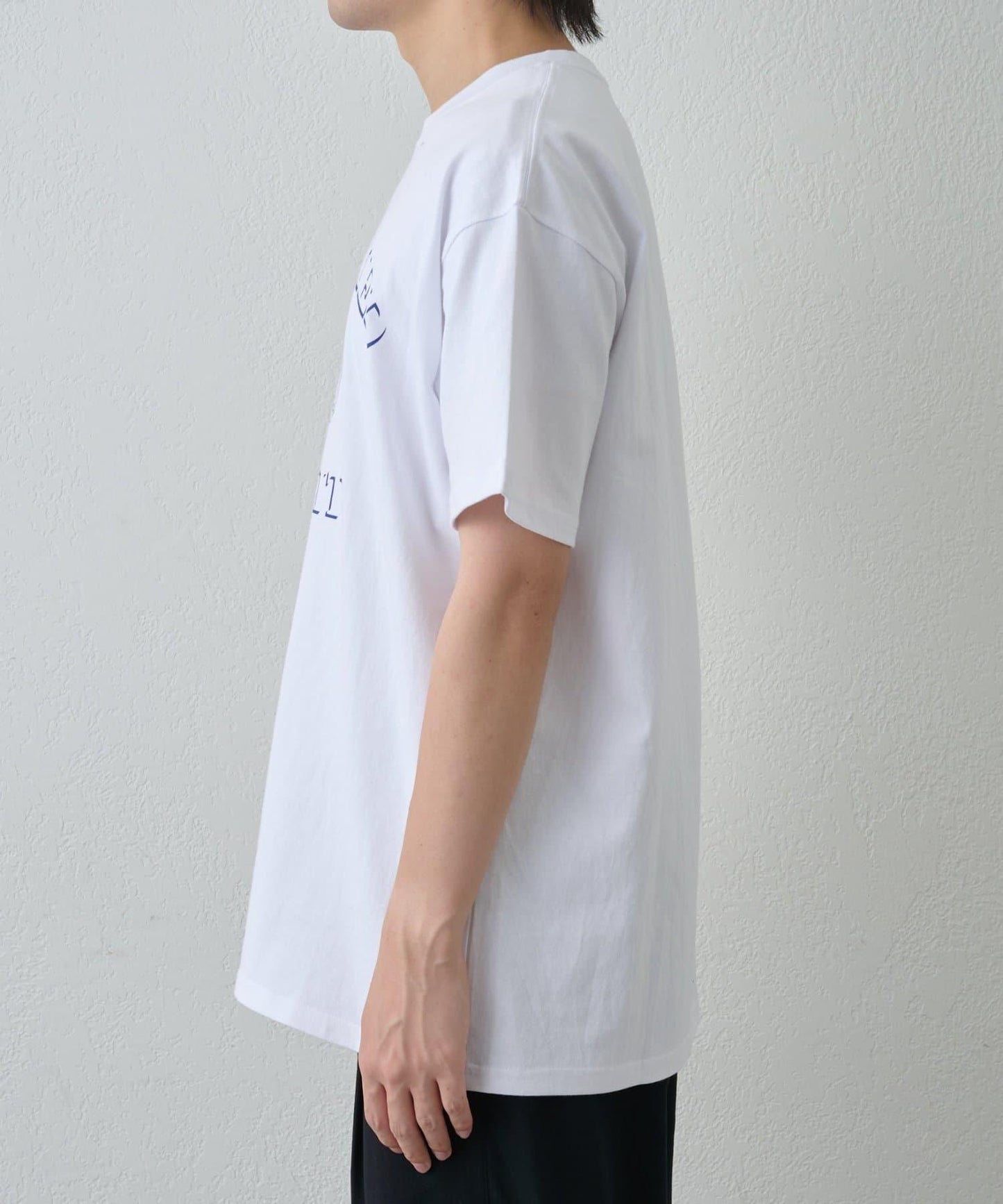 簡約大學印花T恤