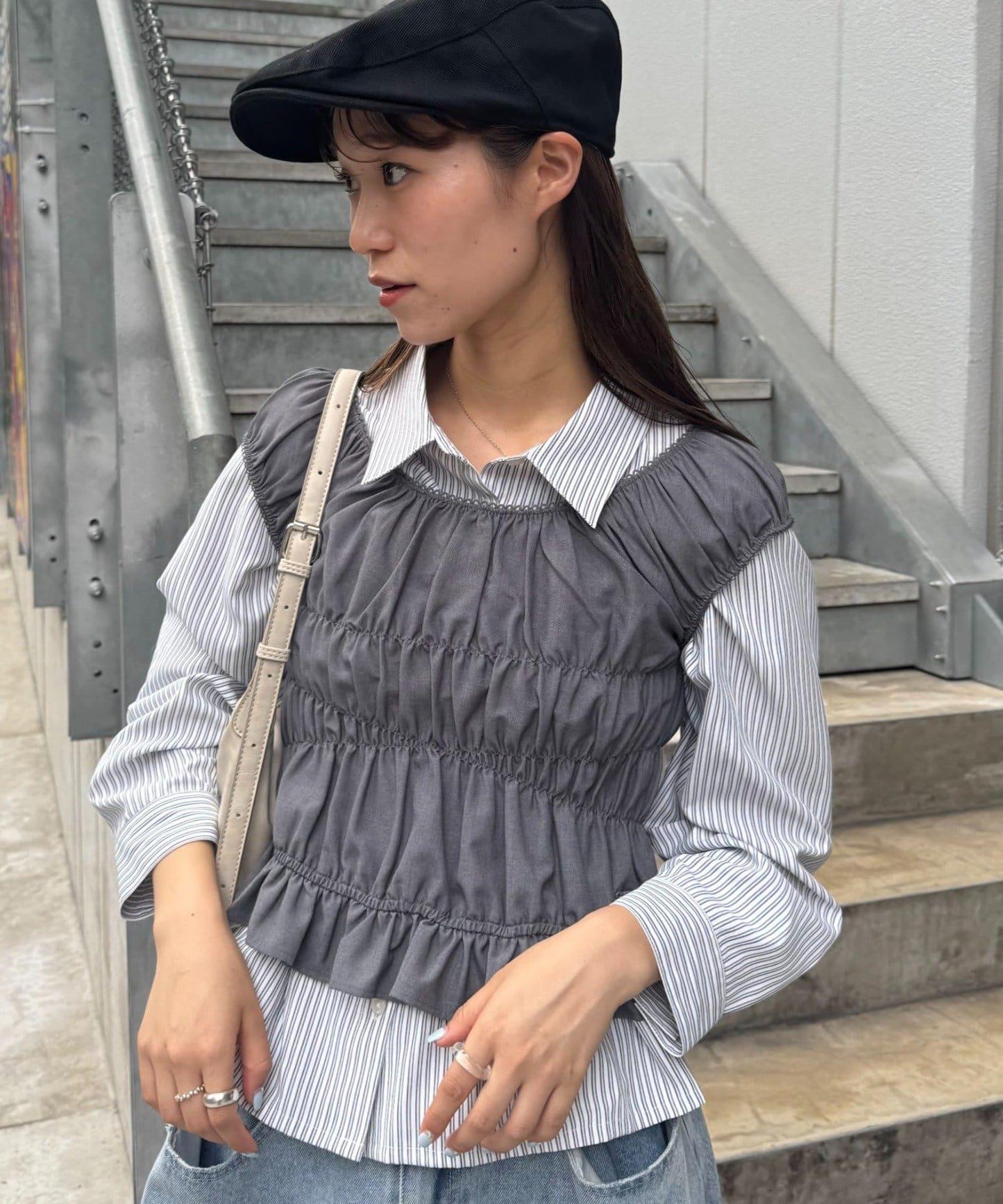 【CIAOPANIC TYPY】帶褶皺吊帶背心的條紋襯衫