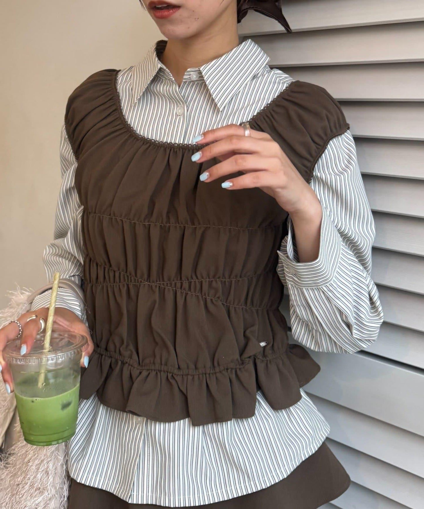 【TERIO韓國企劃】帶荷葉邊背心的條紋襯衫