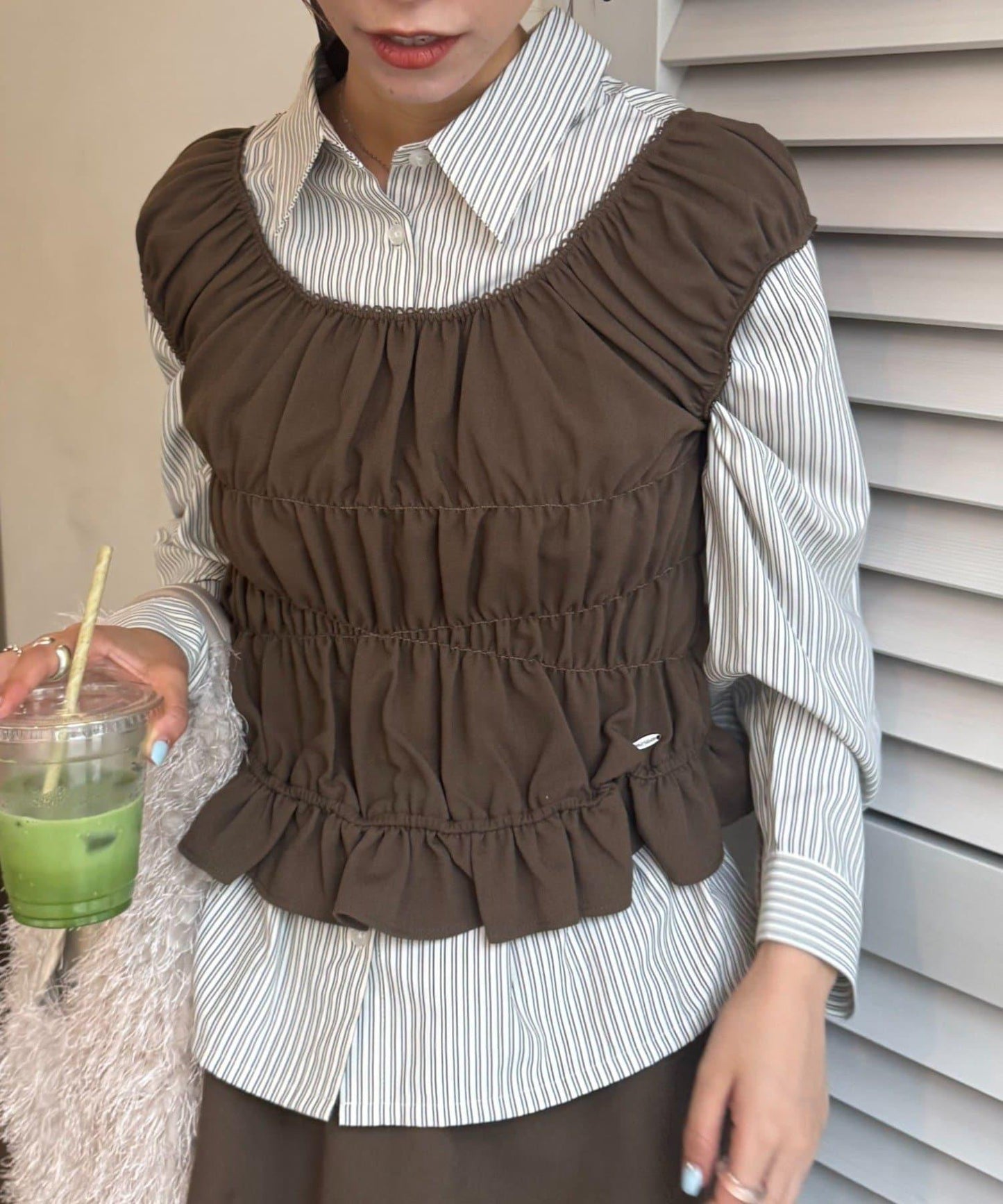 【CIAOPANIC TYPY】帶褶皺吊帶背心的條紋襯衫