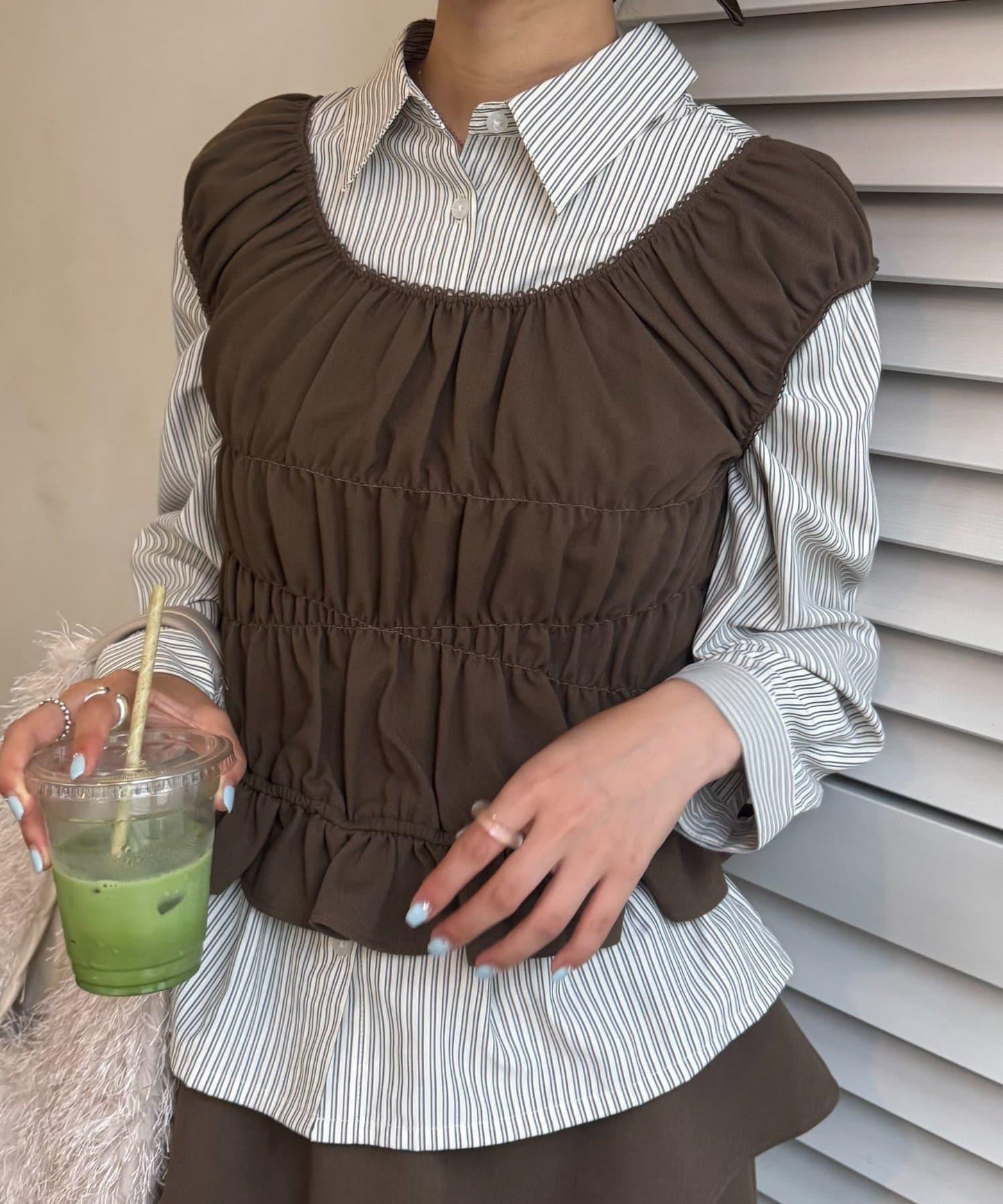 【CIAOPANIC TYPY】帶褶皺吊帶背心的條紋襯衫