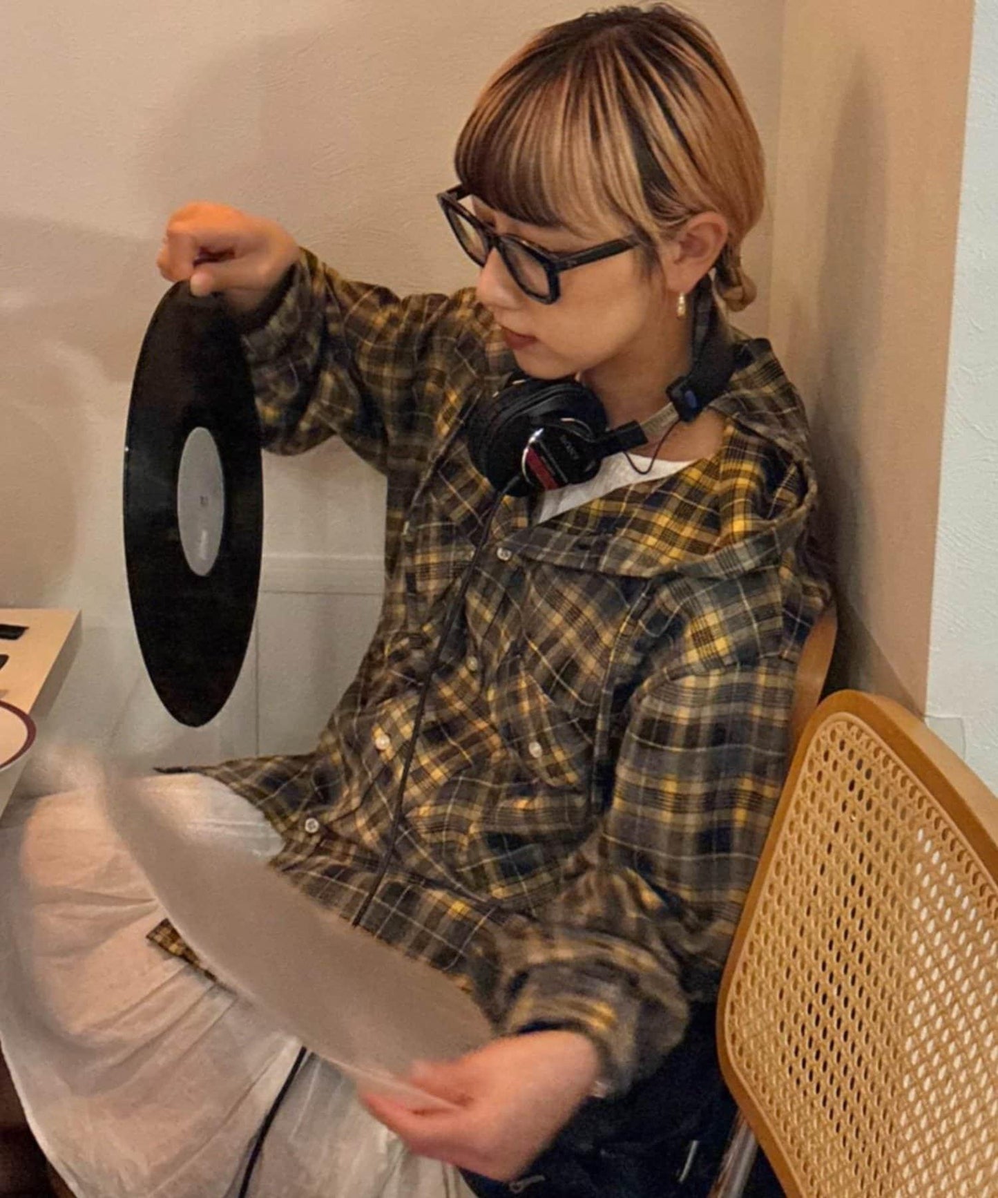 【亞卡企劃】帶食物口袋的混搭加工格子襯衫