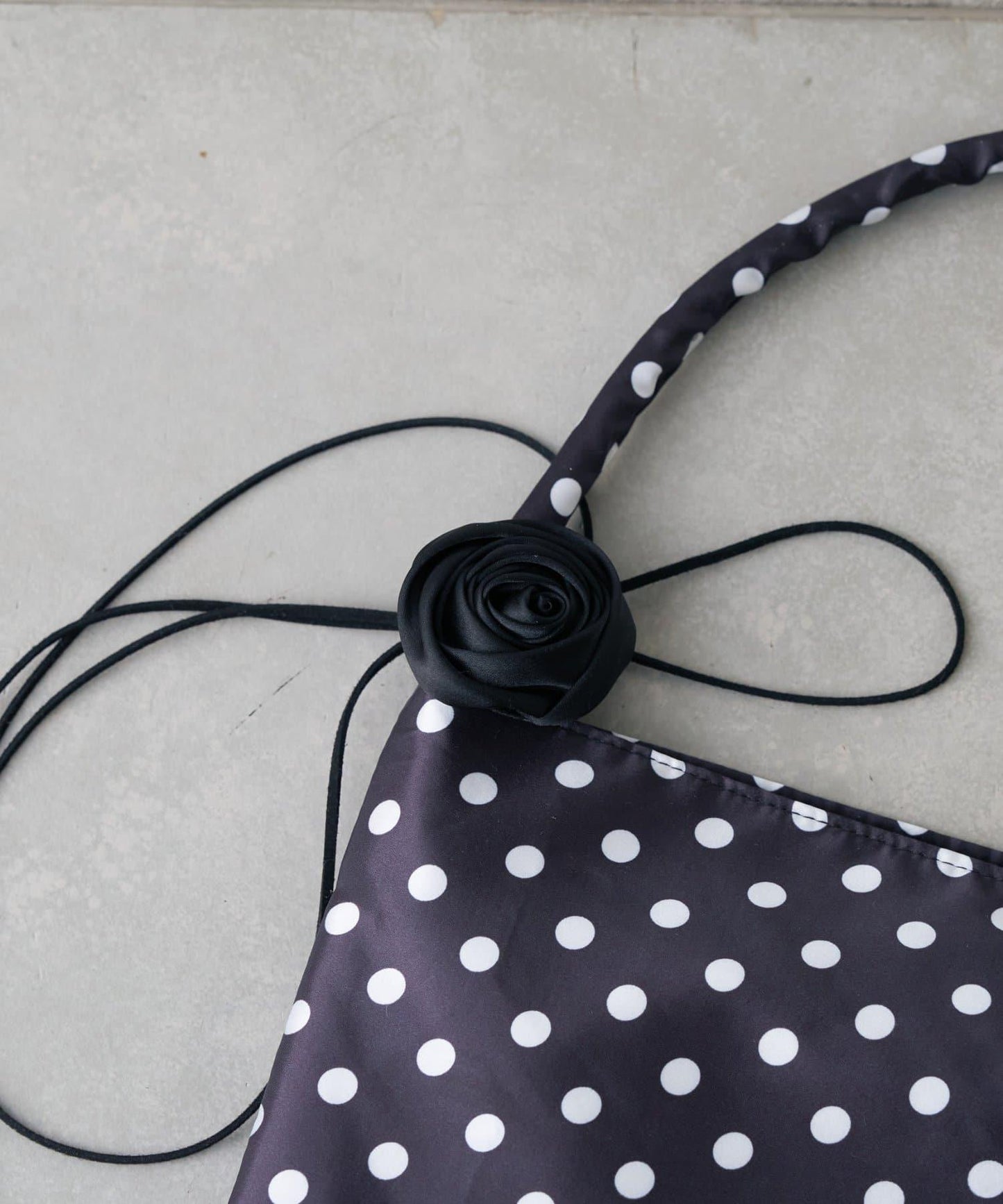 【CIAOPANIC TYPY】帶玫瑰吊墜緞面包