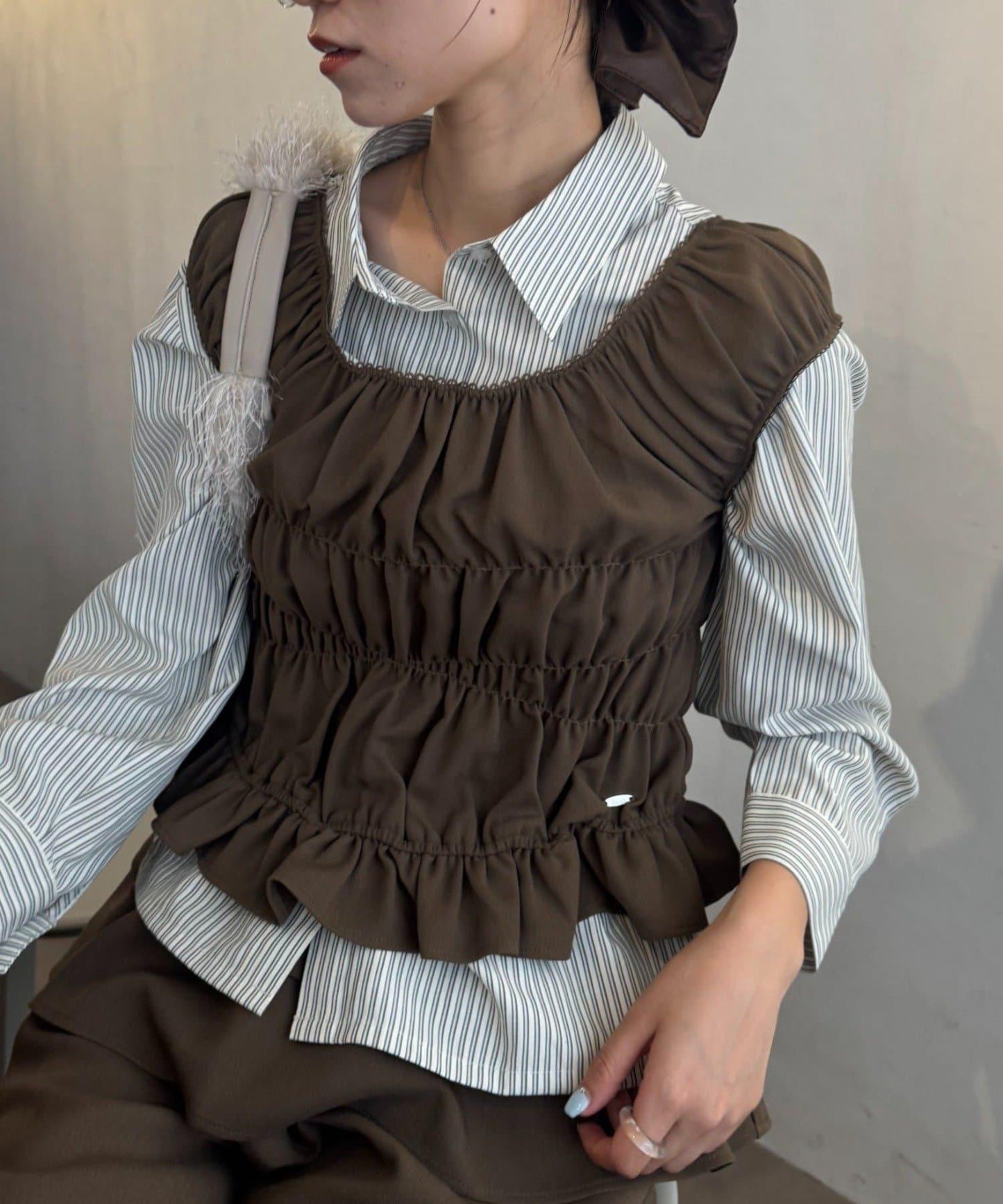 【CIAOPANIC TYPY】帶褶皺吊帶背心的條紋襯衫