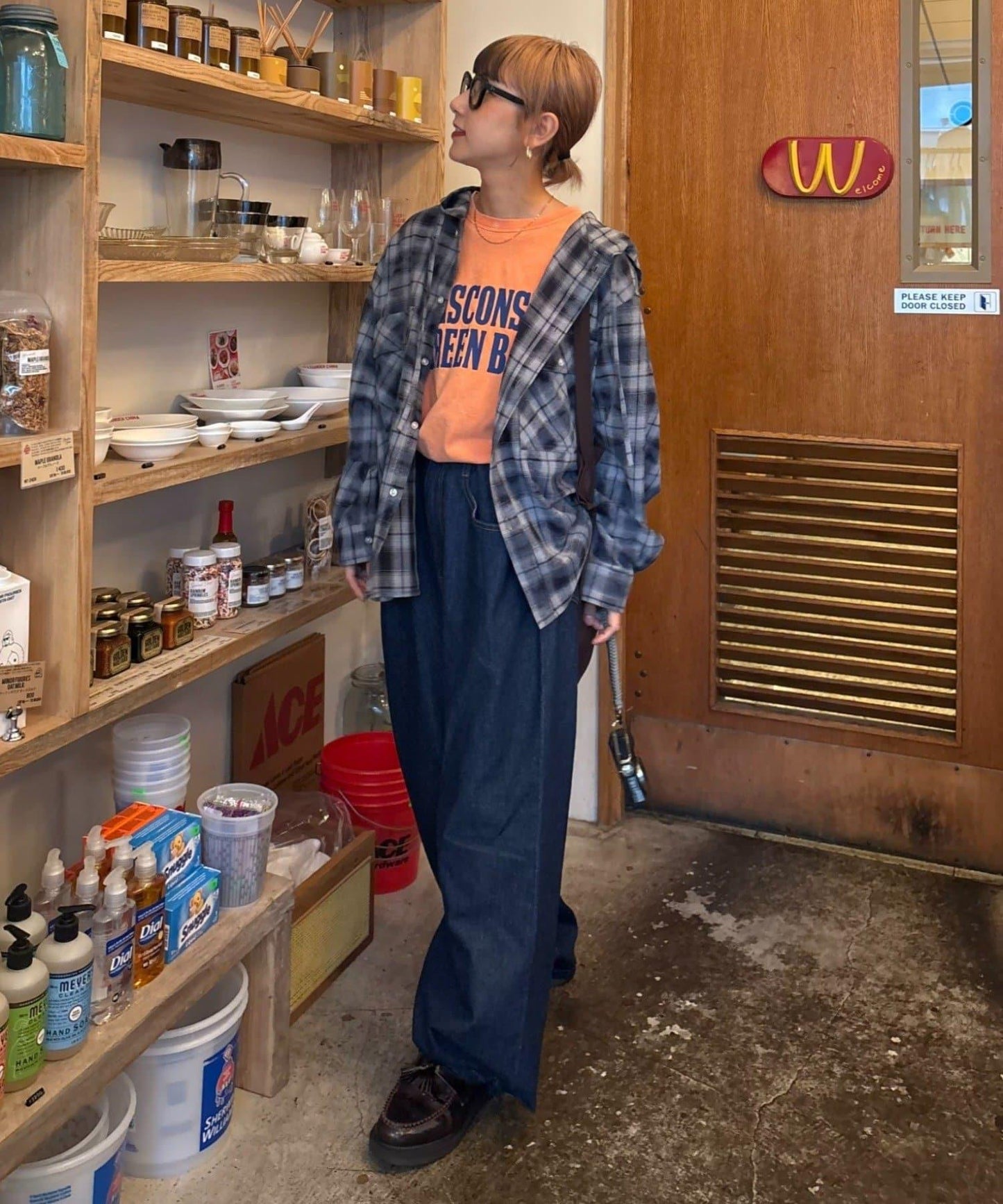 【薩基企劃】【可調節腰圍】超染褶皺設計牛仔褲