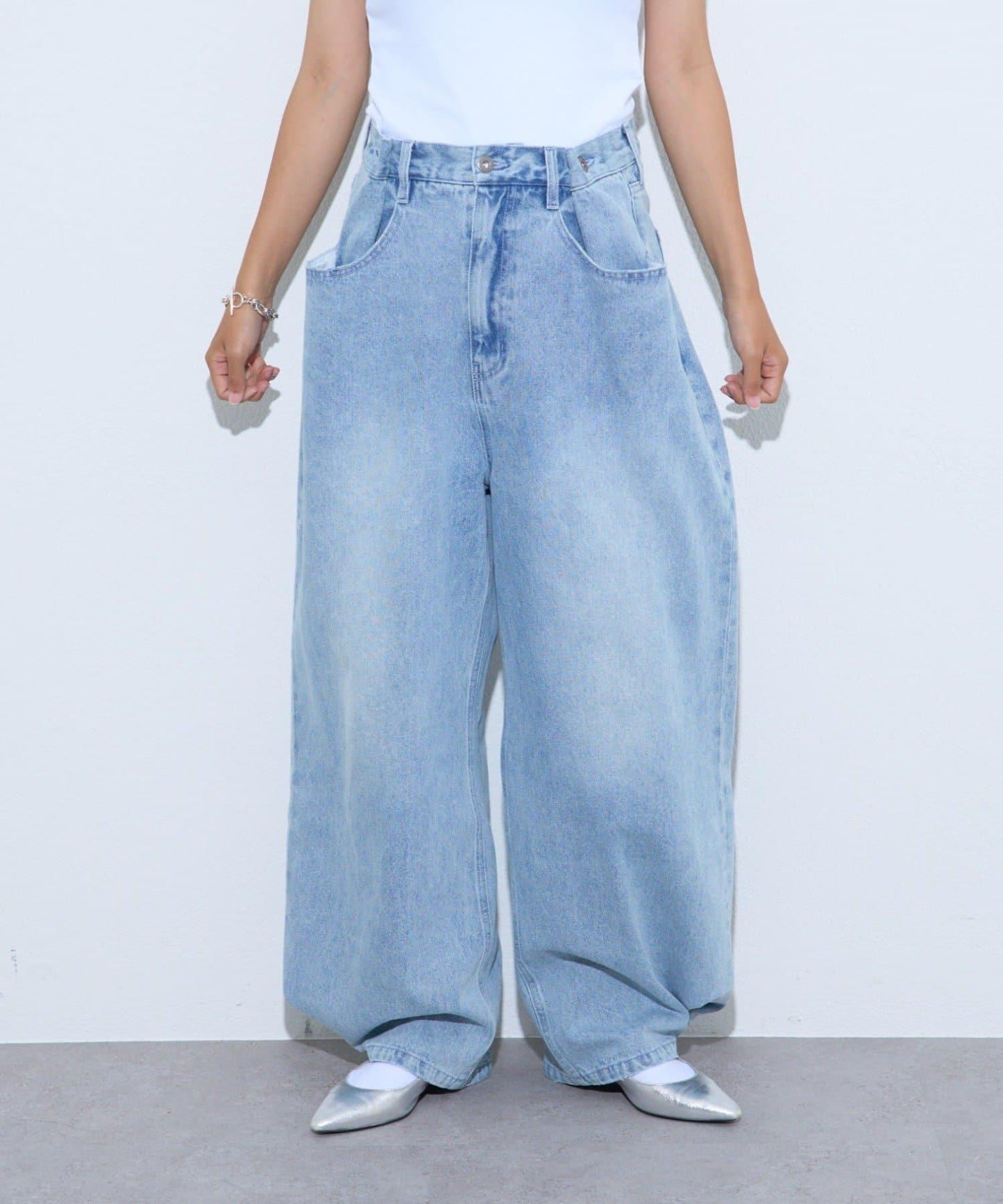 【薩基企劃】【可調節腰圍】超染褶皺設計牛仔褲