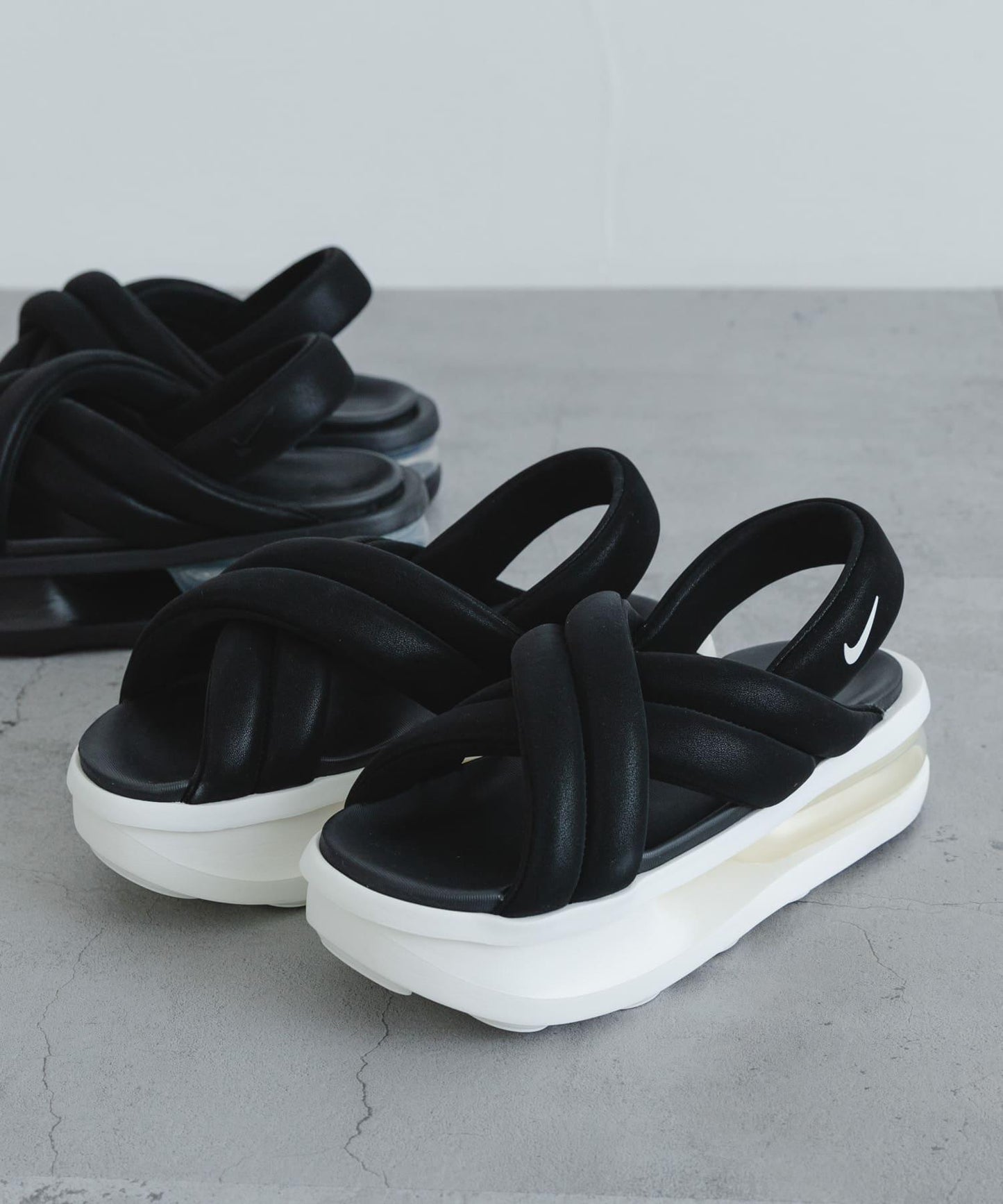 NIKE Air Max Ayla涼鞋