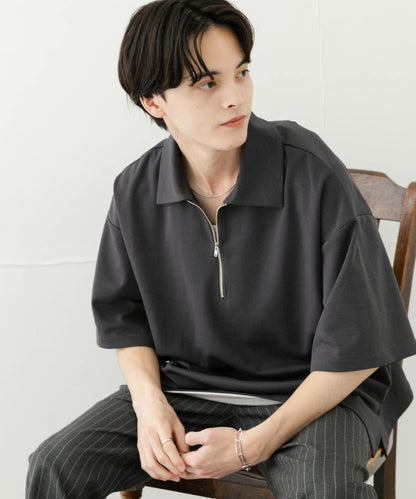 中性款高彈力半拉鍊短袖T恤