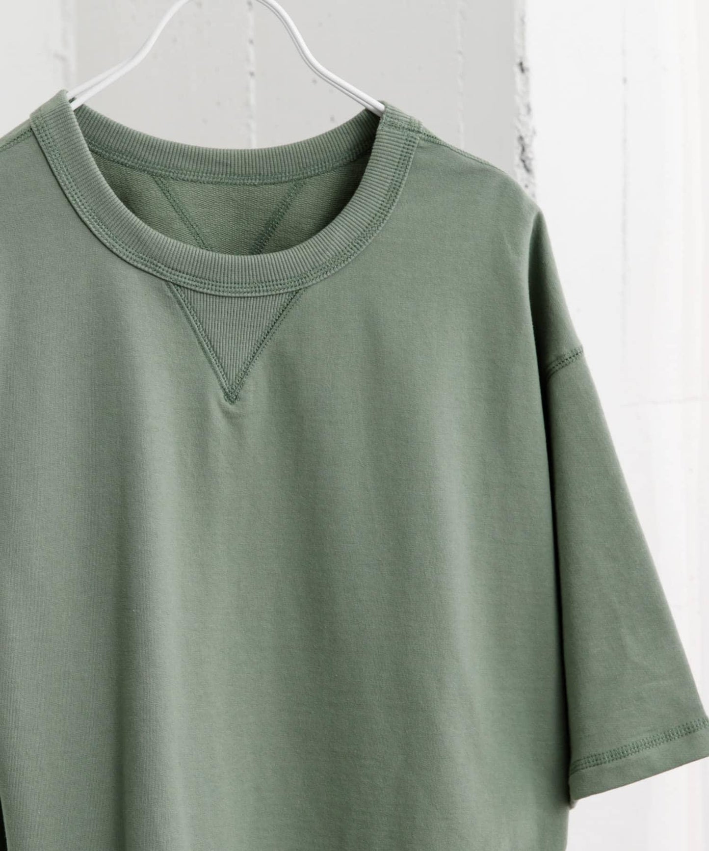 輕薄衛衣短袖T恤