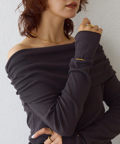 【女性化的透明感】紗質露肩套頭T恤/8月下旬發貨預定