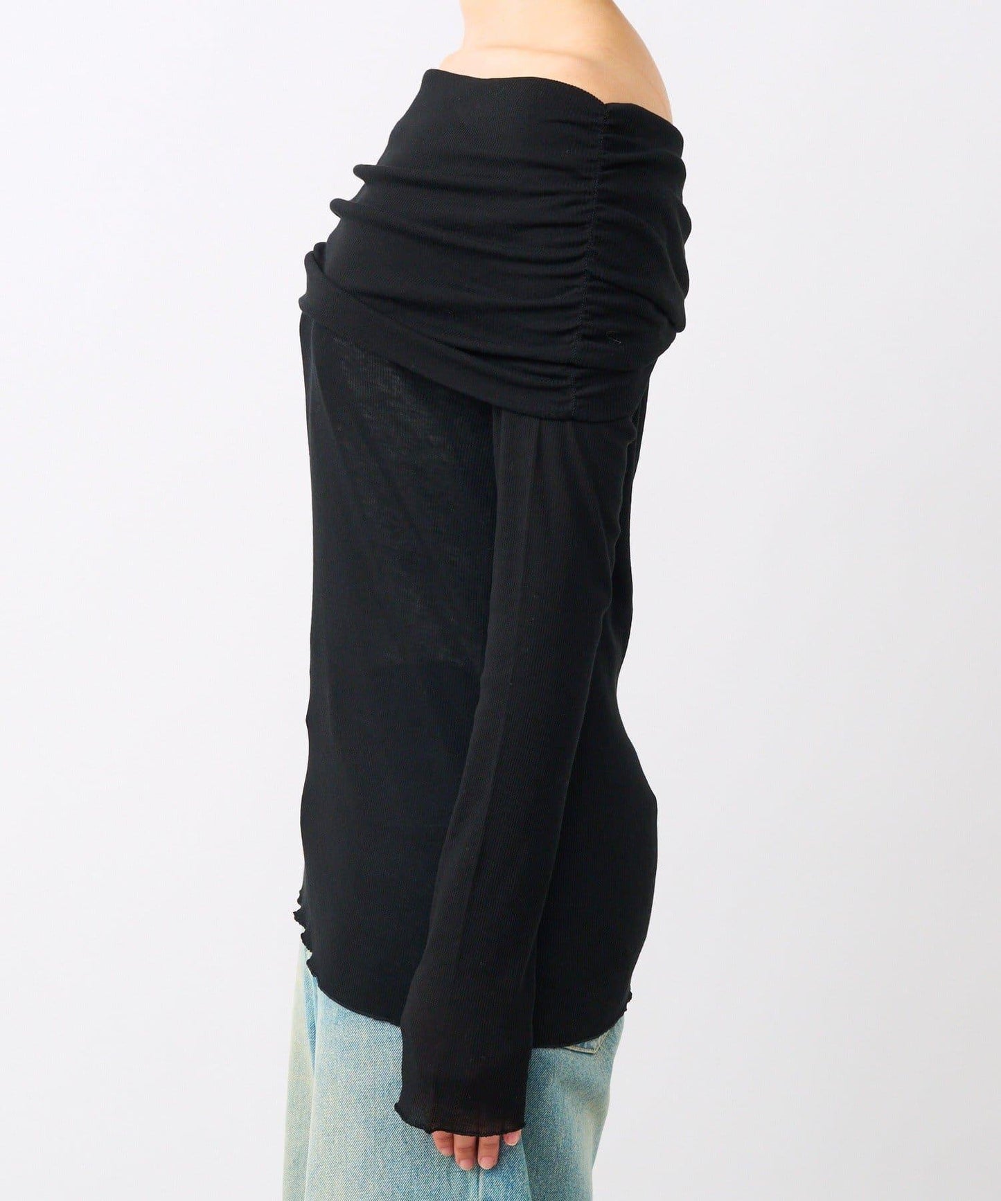 【女性化的透明感】紗質露肩套頭T恤/8月下旬發貨預定