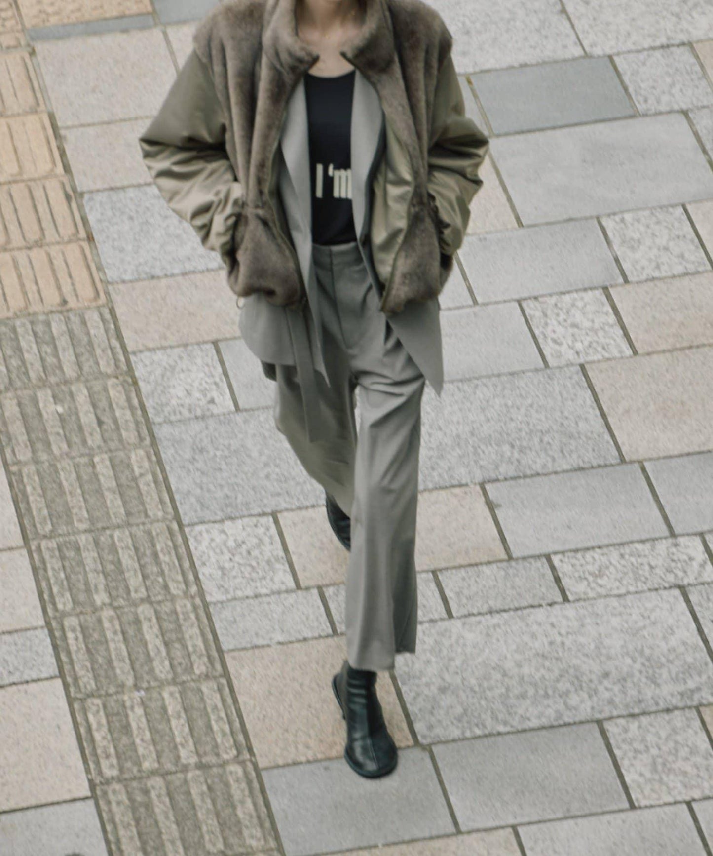 【CEPIE./塞皮艾】修身直筒褲/卡其褲