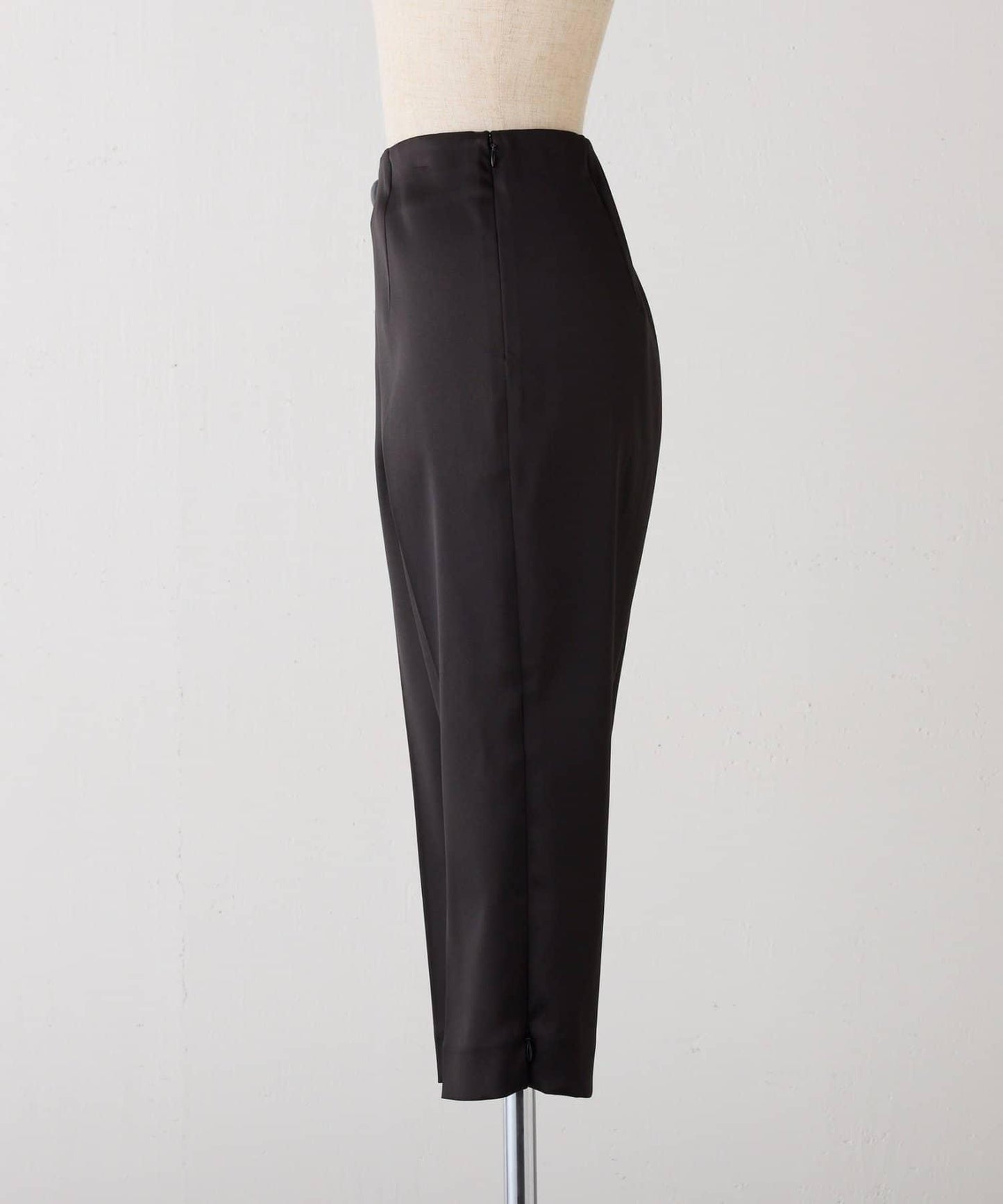 【CEPIE./塞皮艾】彈力七分褲