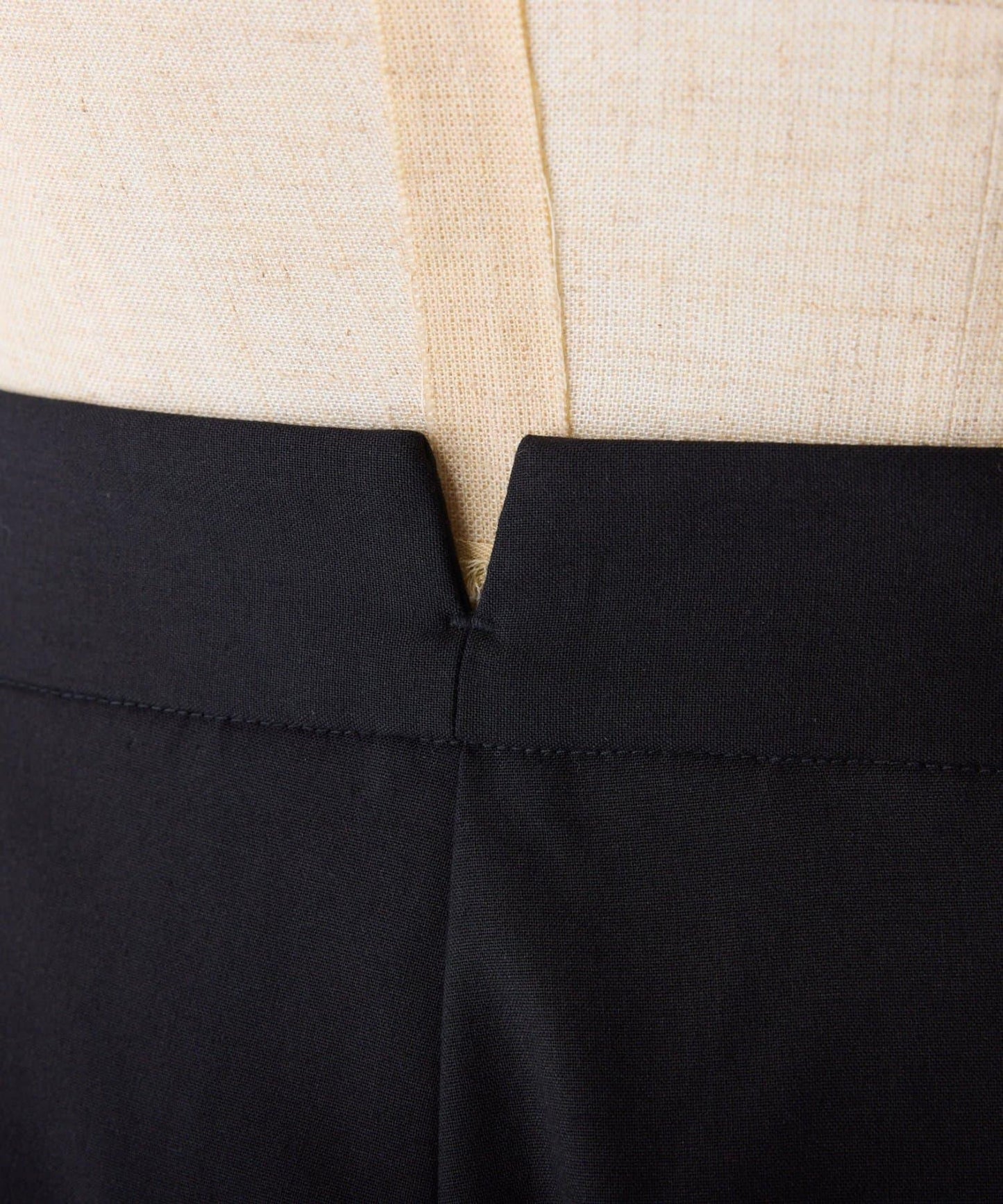 【CEPIE./塞皮艾】修身直筒褲/卡其褲