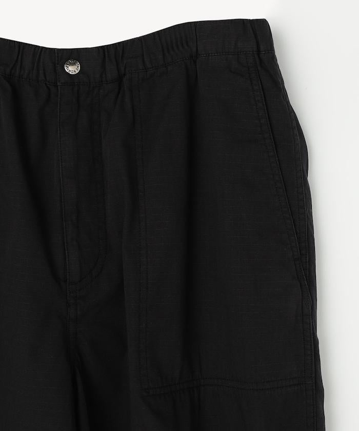 防撕裂寬鬆款短褲