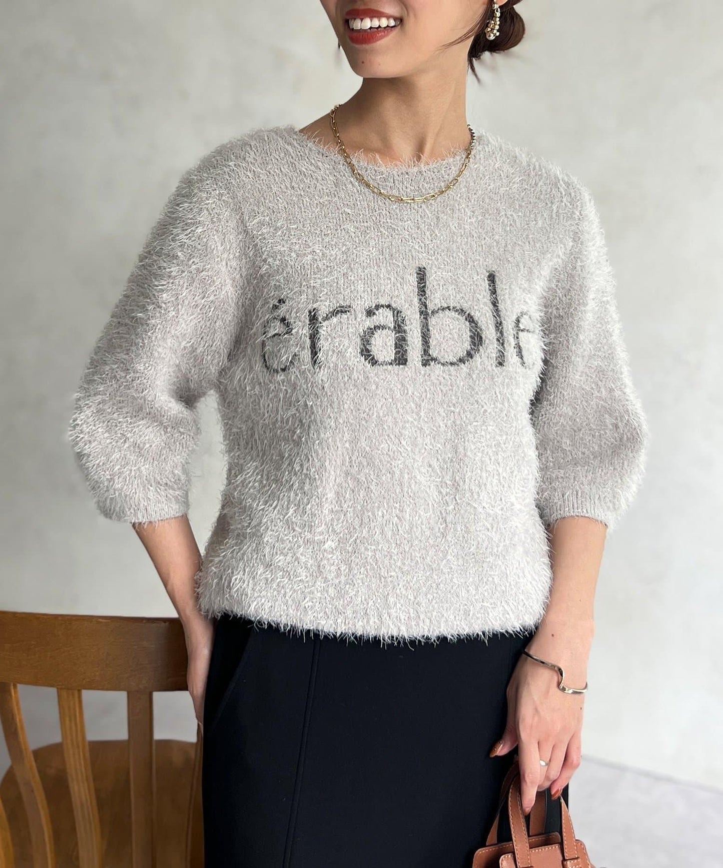 絨毛標誌JQ針織衫