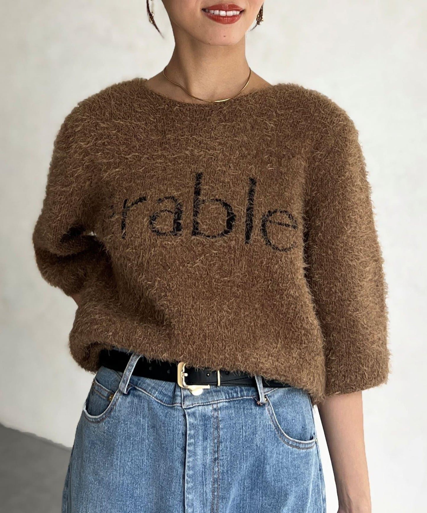 絨毛標誌JQ針織衫