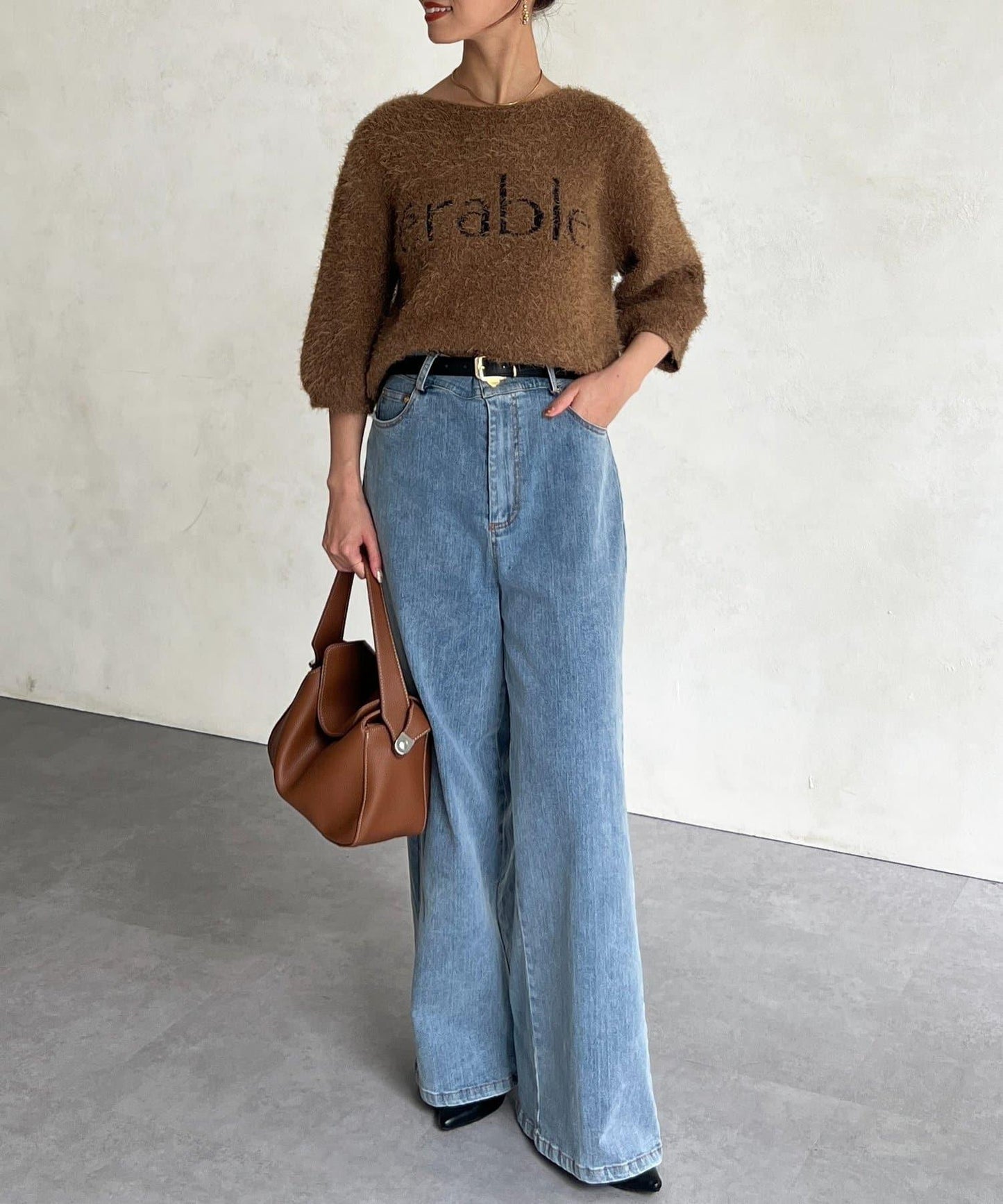 絨毛標誌JQ針織衫