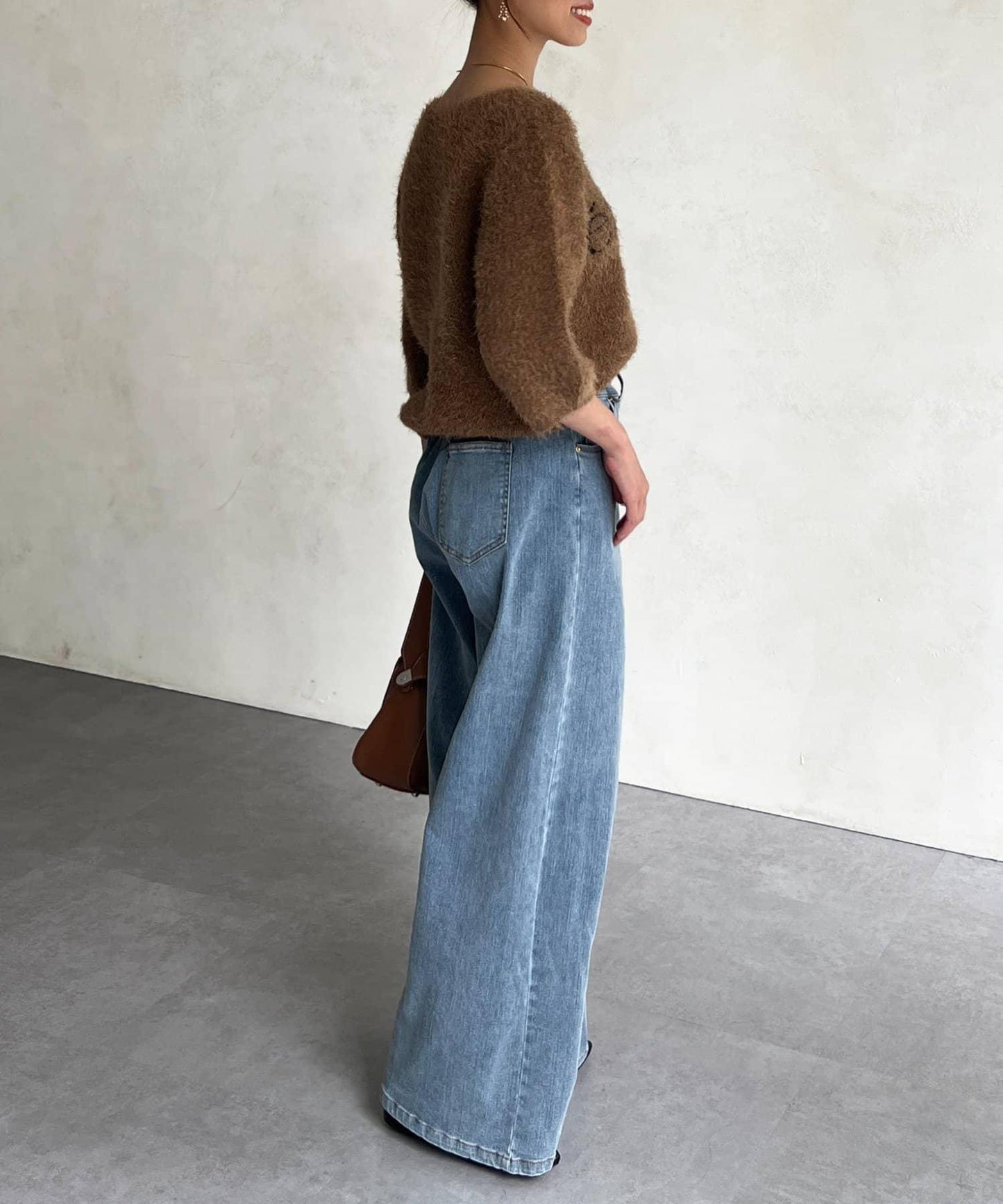 絨毛標誌JQ針織衫