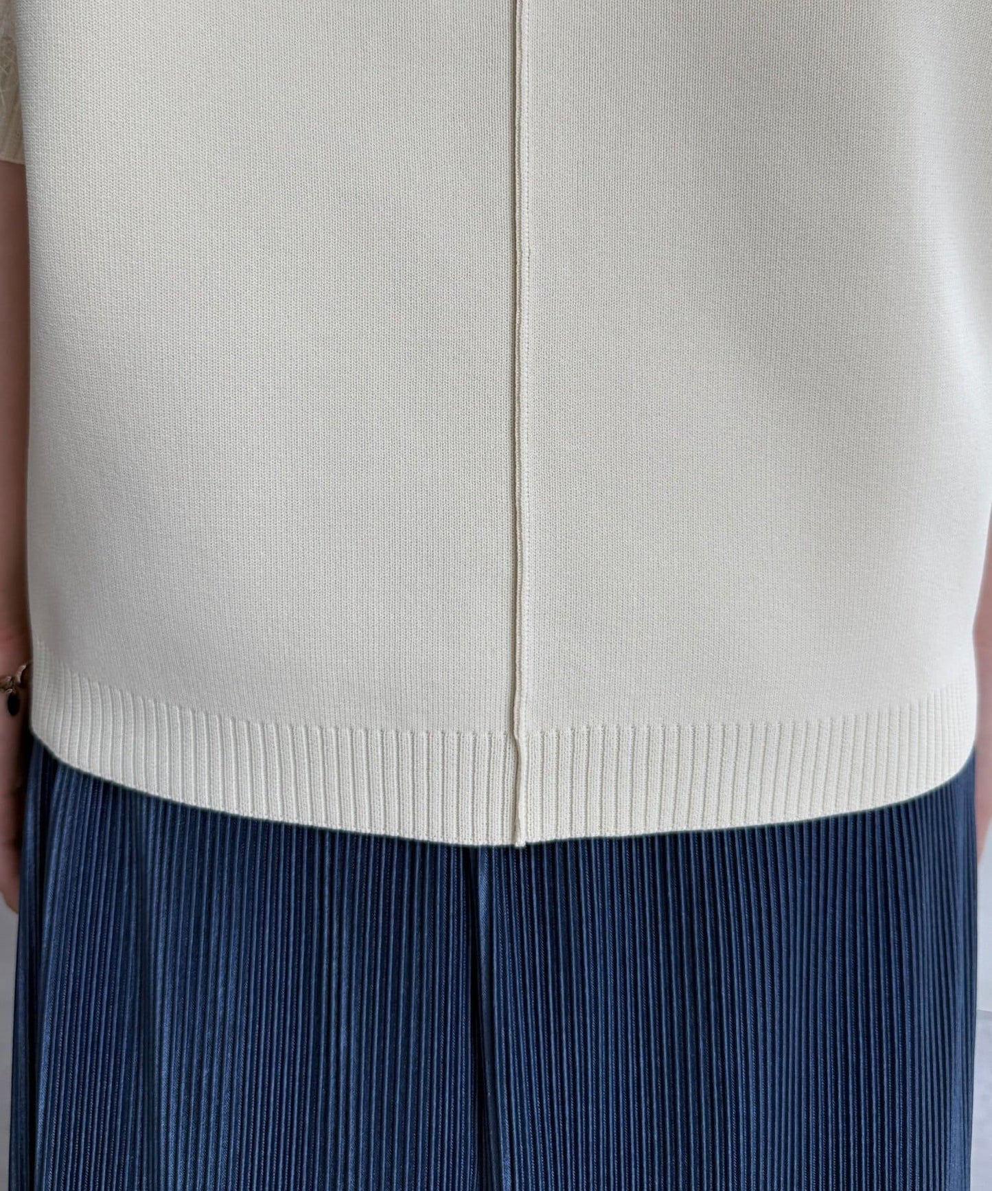 袖毛絨輕薄針織套頭衫