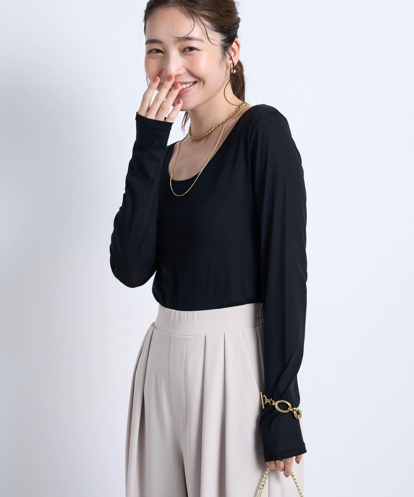 【La boutique BonBon】前後兩穿透視針織衫