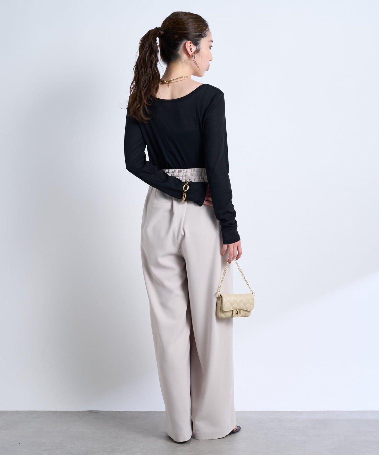 【La boutique BonBon】前後兩穿透視針織衫