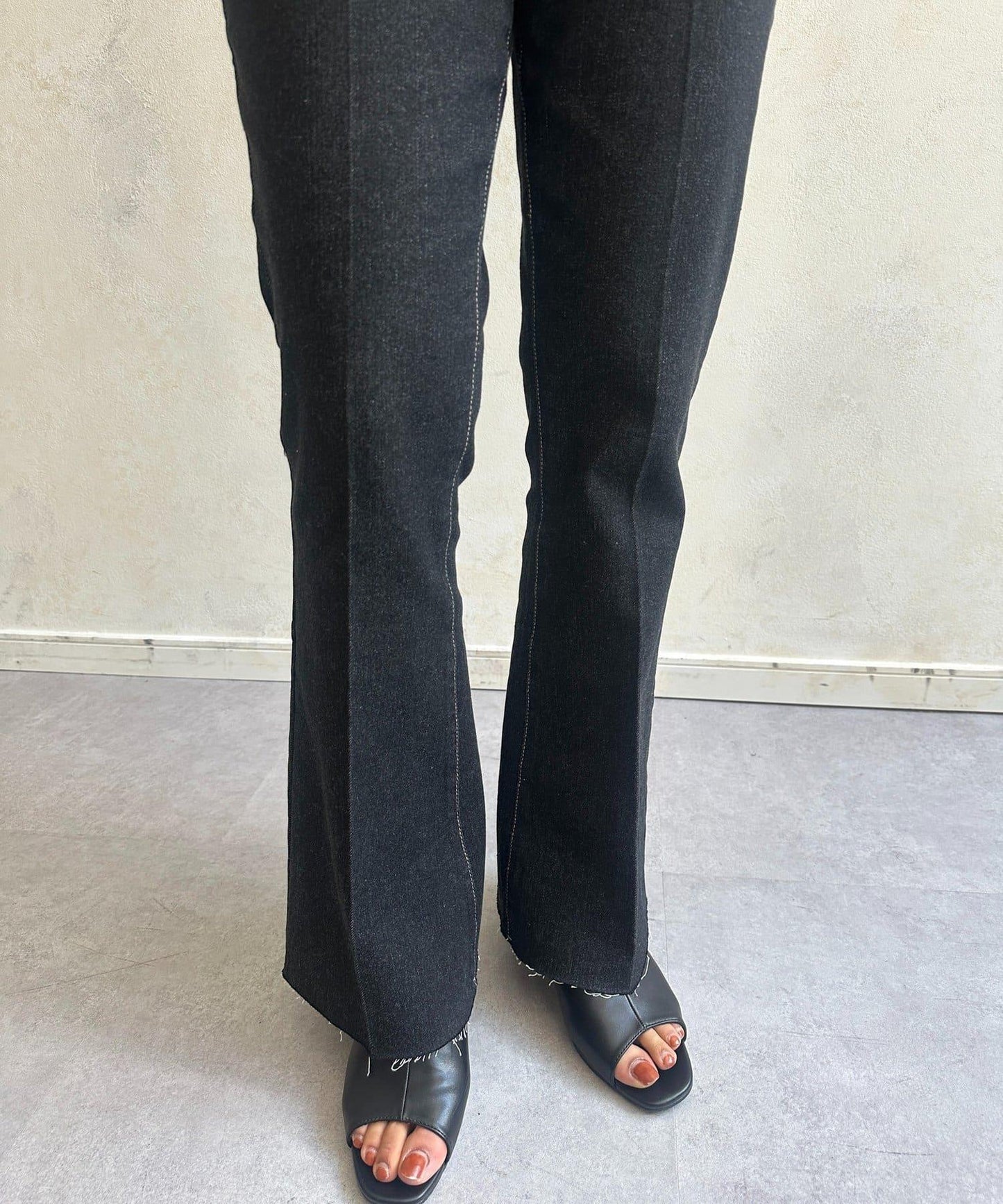 半喇叭牛仔褲