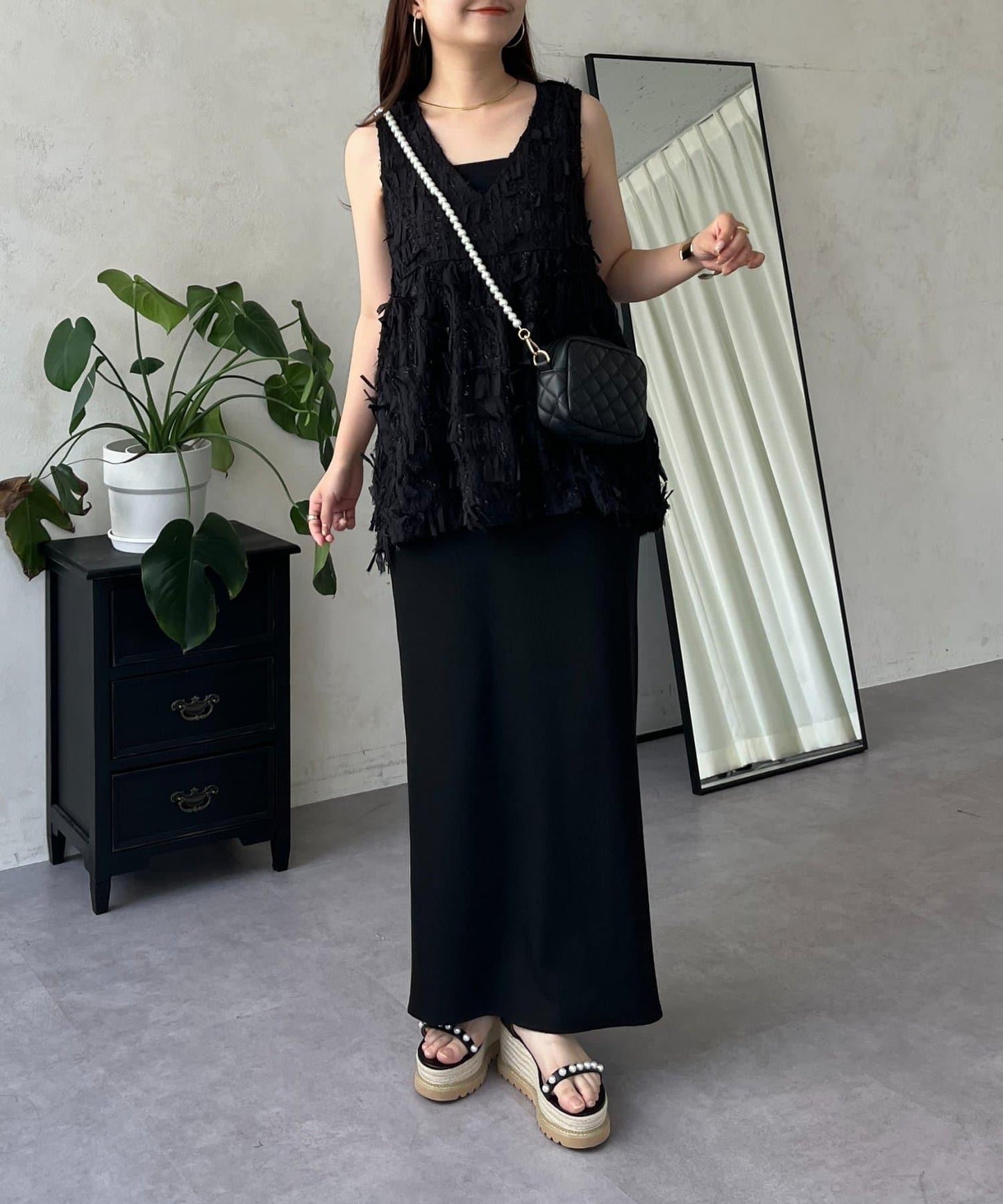 蝴蝶結流蘇V領荷葉邊背心