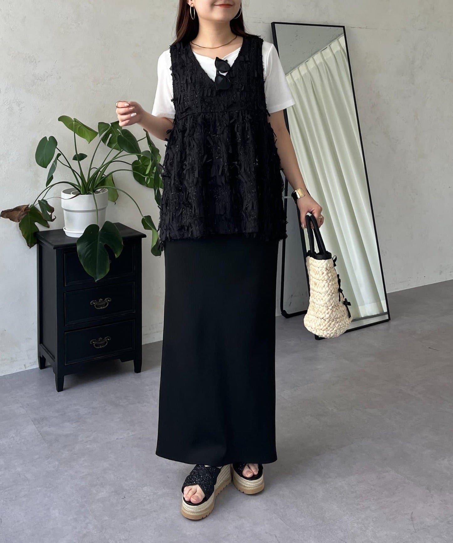 蝴蝶結流蘇V領荷葉邊背心