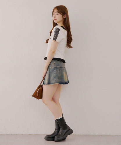 露肩蕾絲裝飾高領上衣