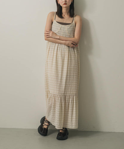 格紋提花吊帶連衣裙