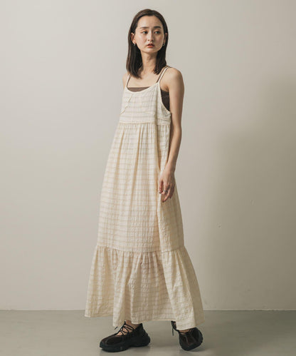 格紋提花吊帶連衣裙
